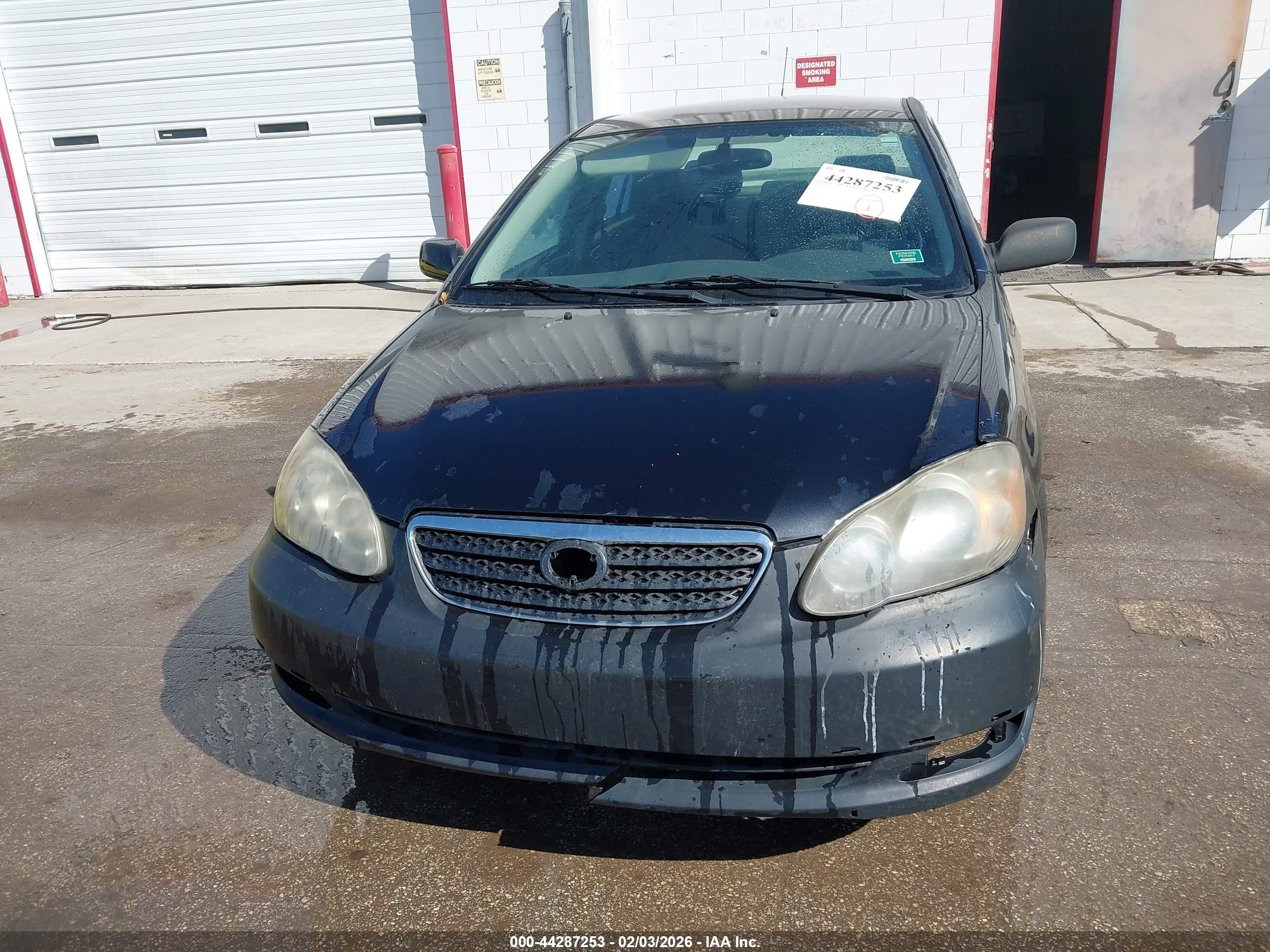 TOYOTA COROLLA image 6