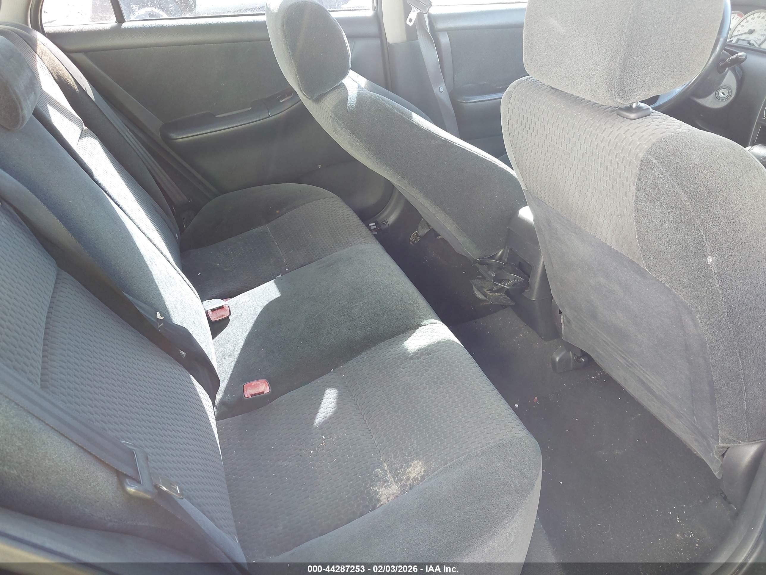 TOYOTA COROLLA image 8