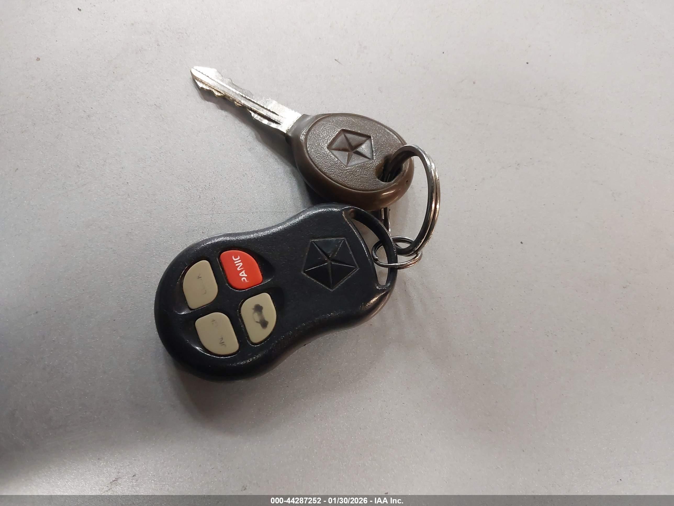 CHRYSLER SEBRING image 11