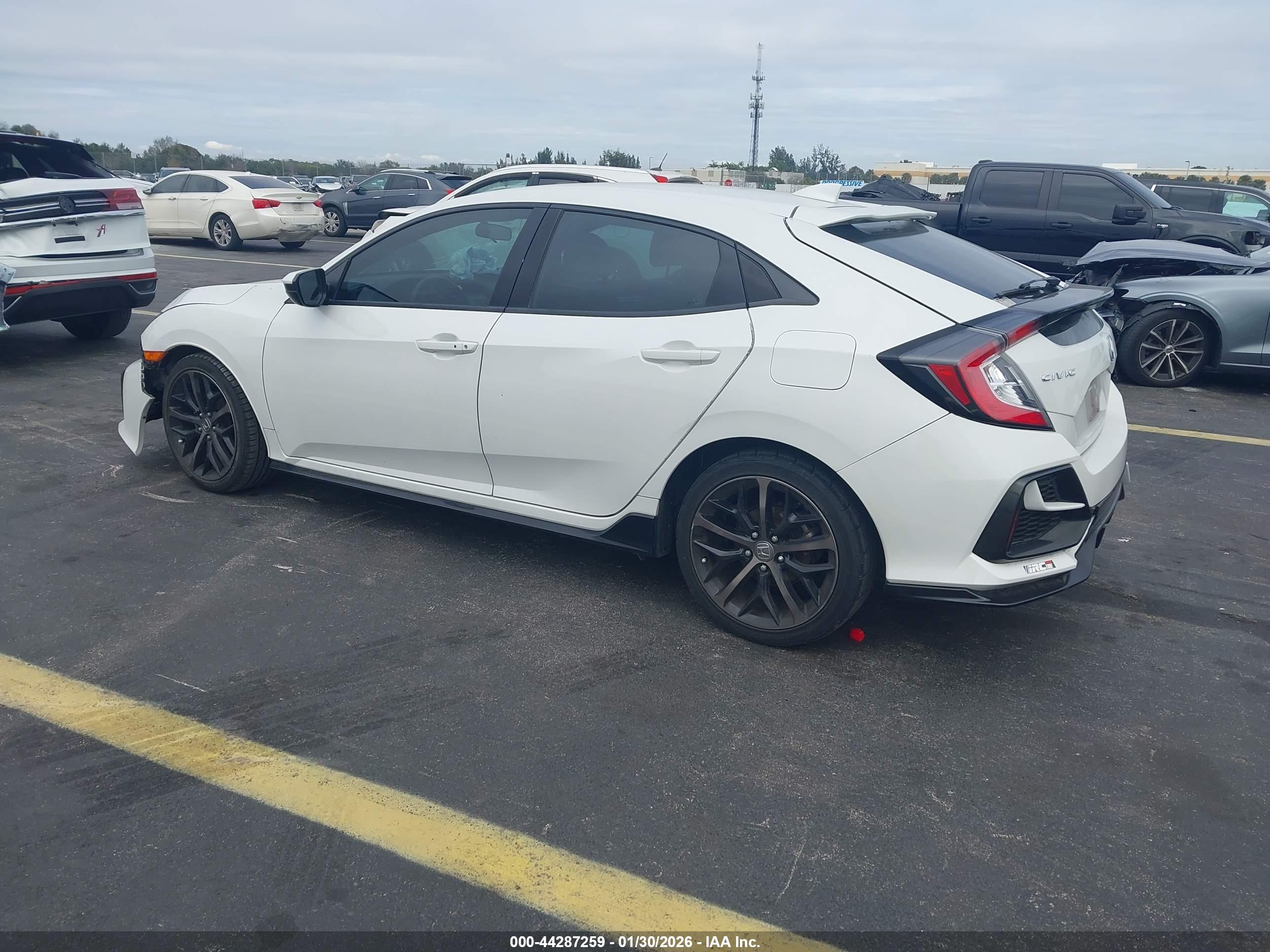 HONDA CIVIC image 3