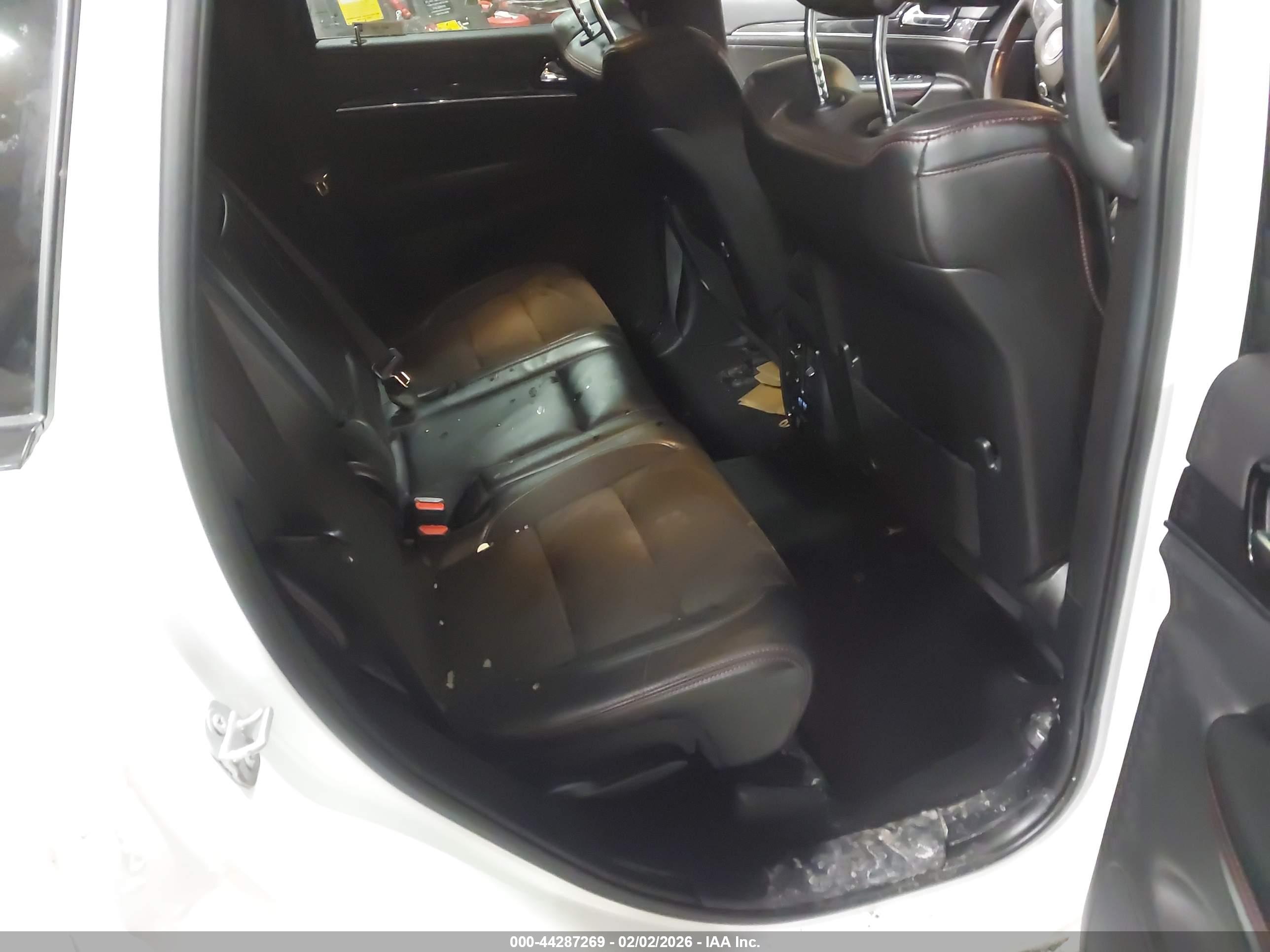 JEEP GRAND image 8