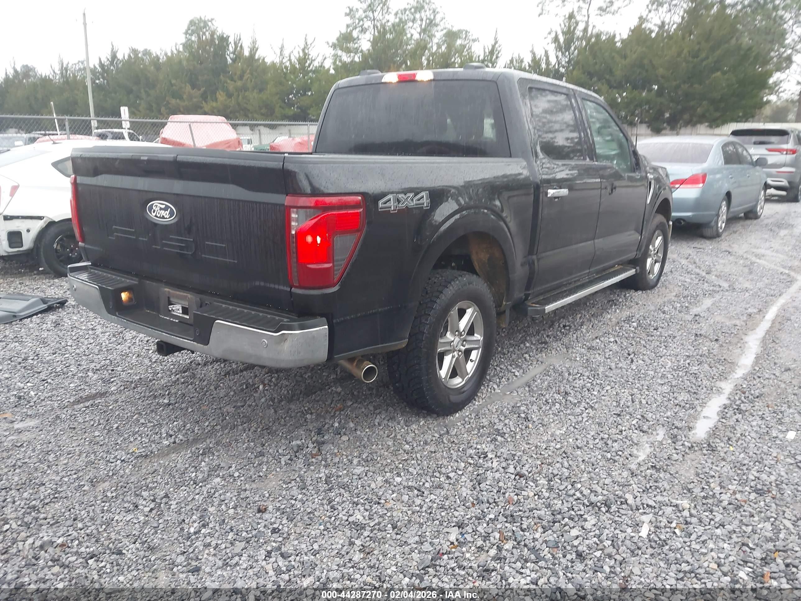 FORD F-150 image 4