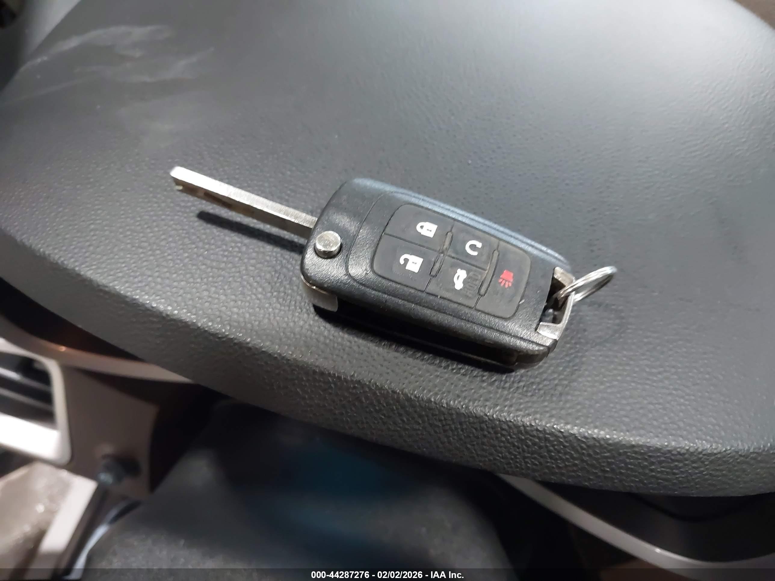 CHEVROLET EQUINOX image 11