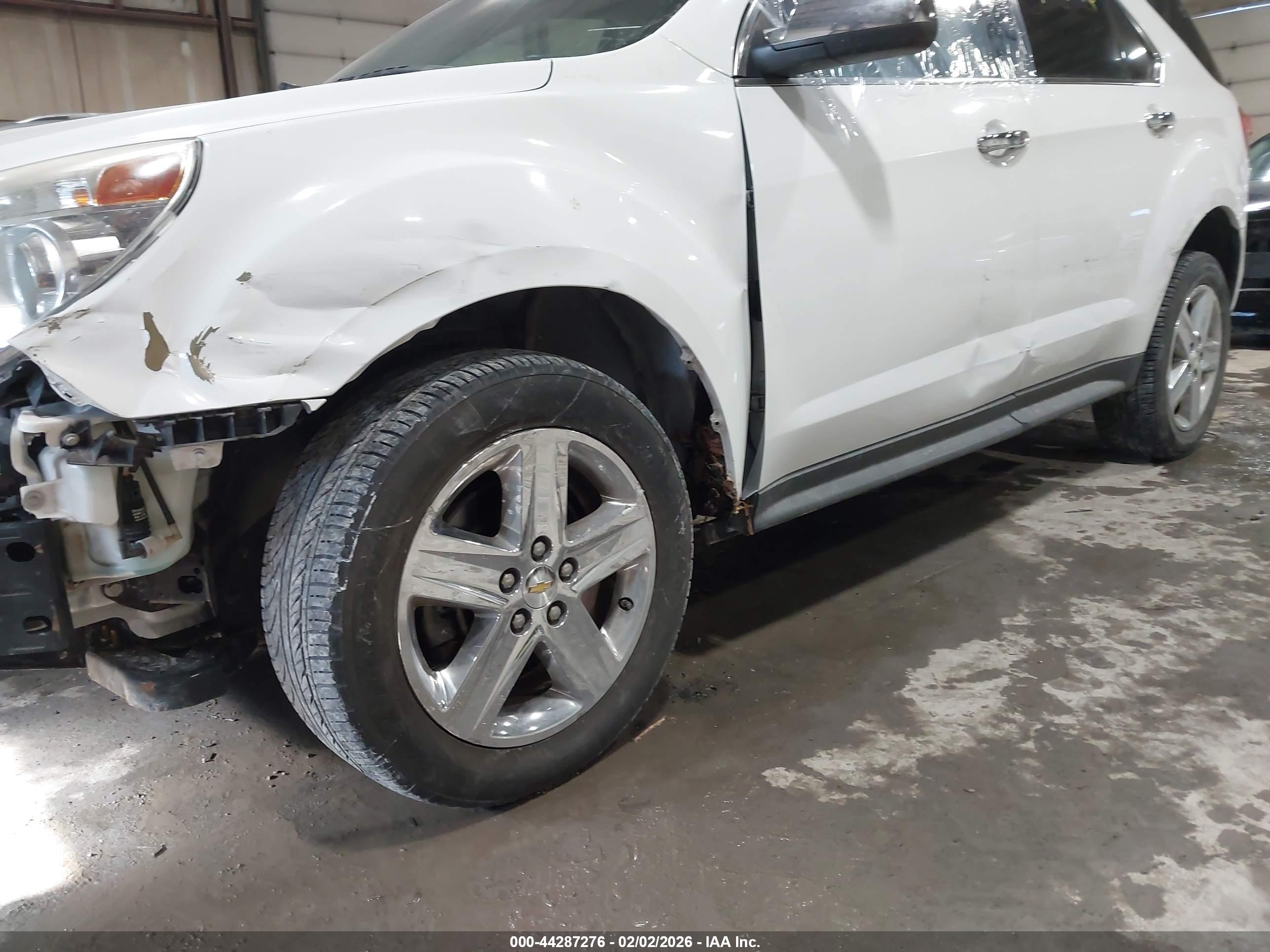CHEVROLET EQUINOX image 6