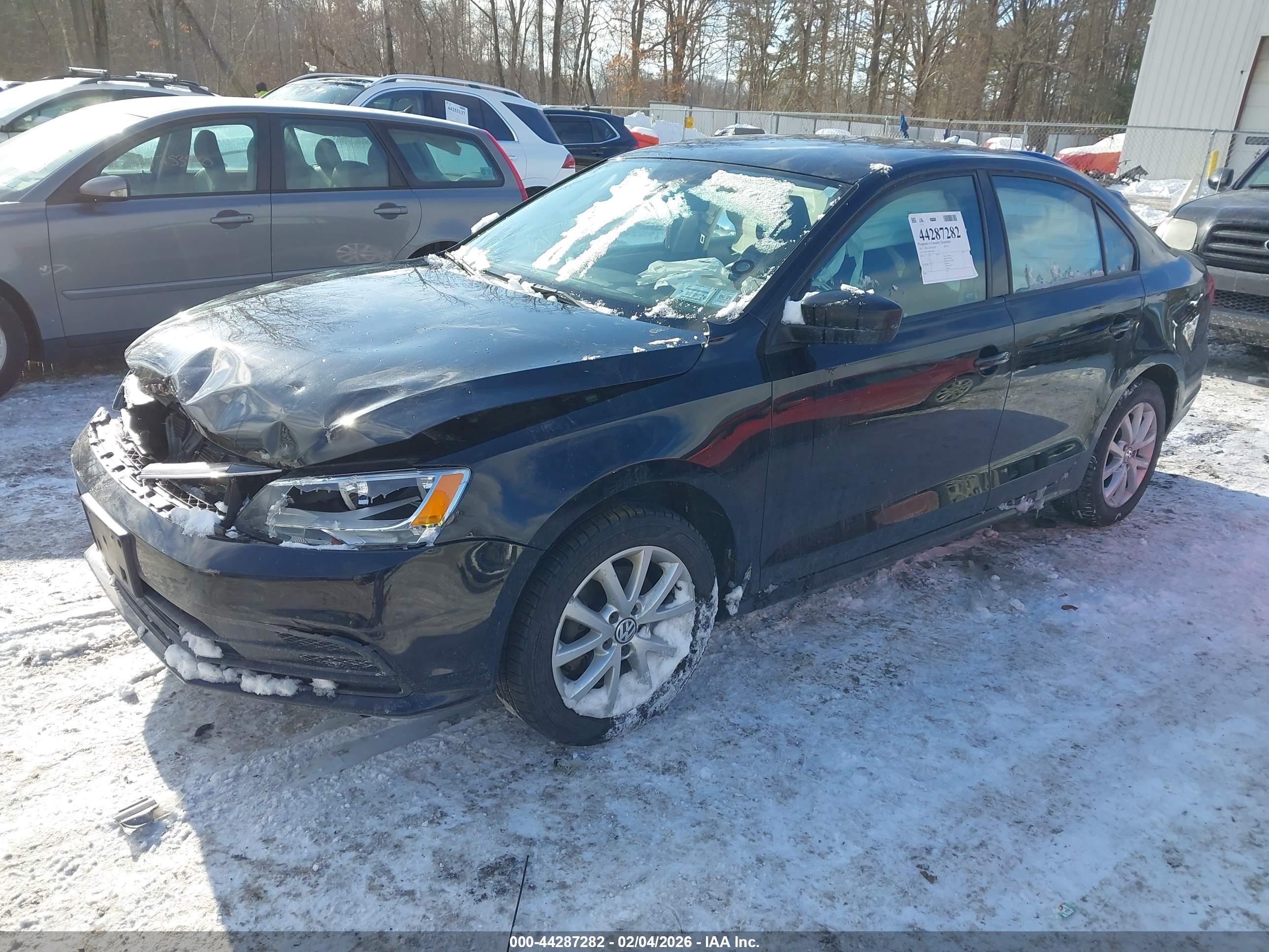 VOLKSWAGEN JETTA image 2