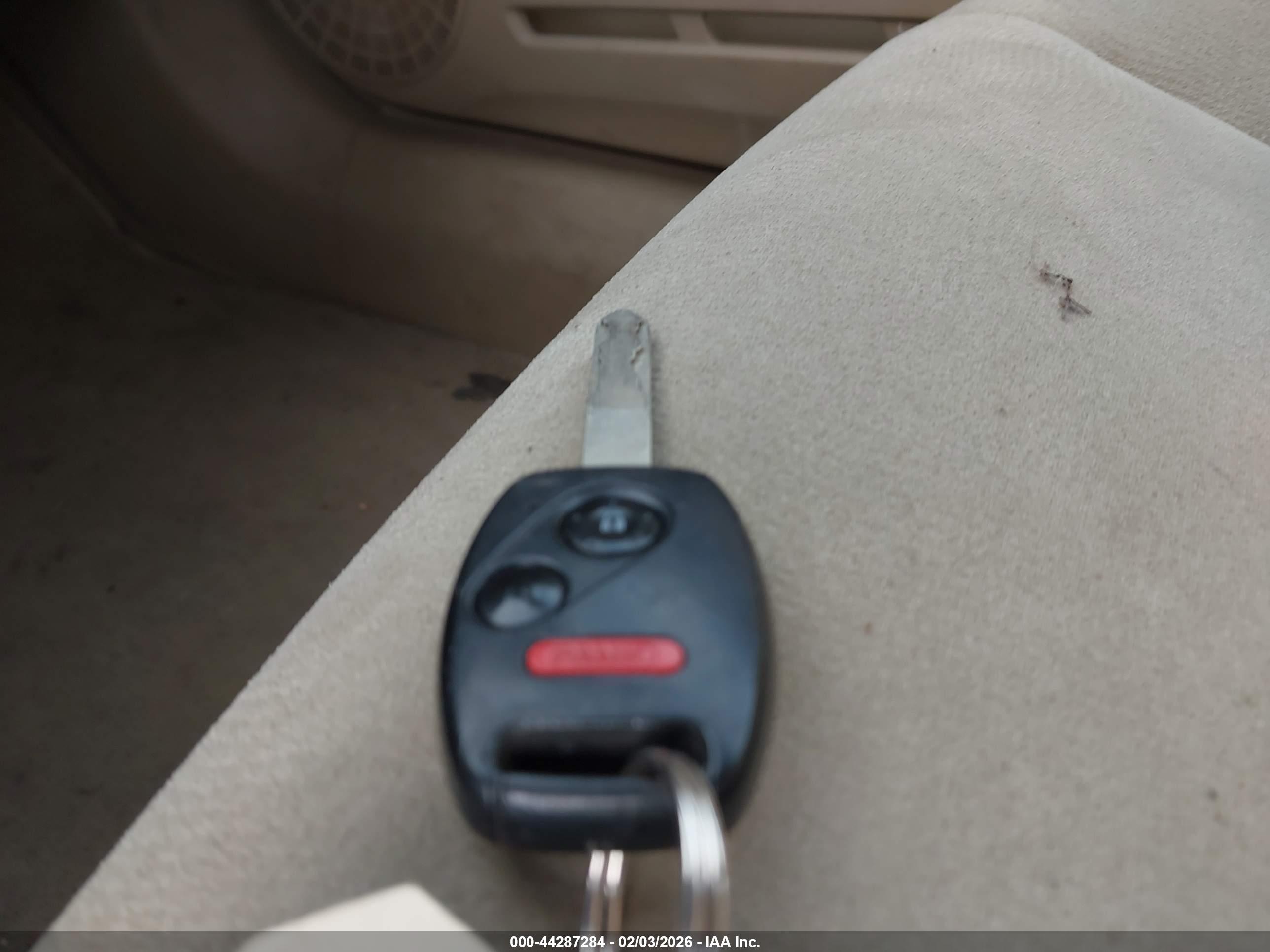 HONDA CIVIC image 11