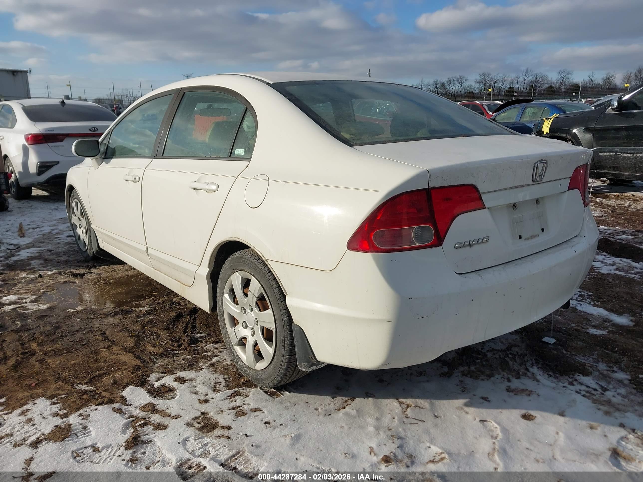 HONDA CIVIC image 3