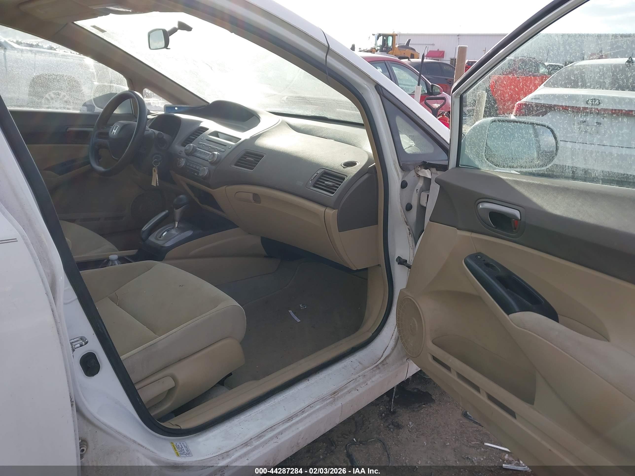 HONDA CIVIC image 5