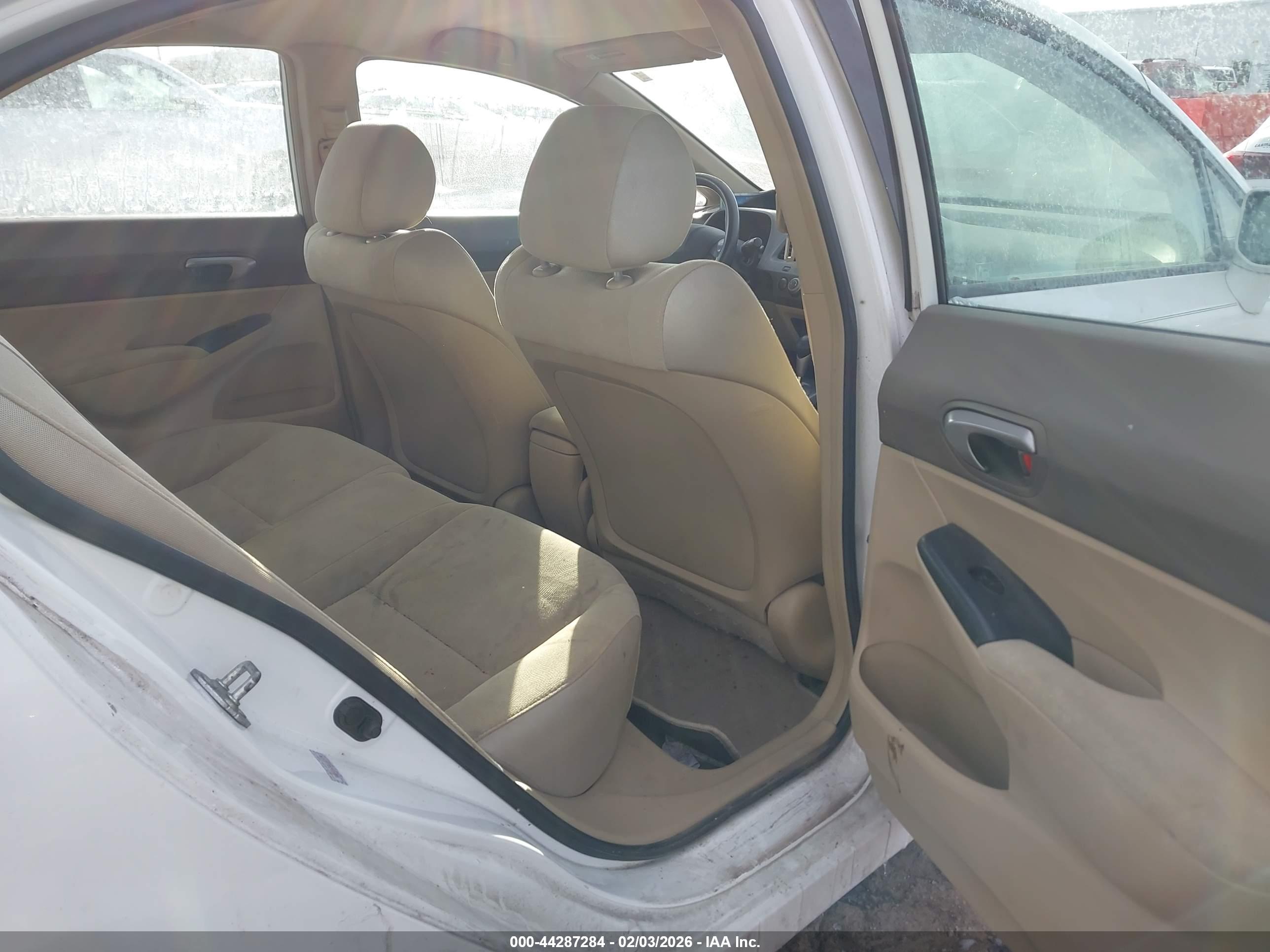 HONDA CIVIC image 8
