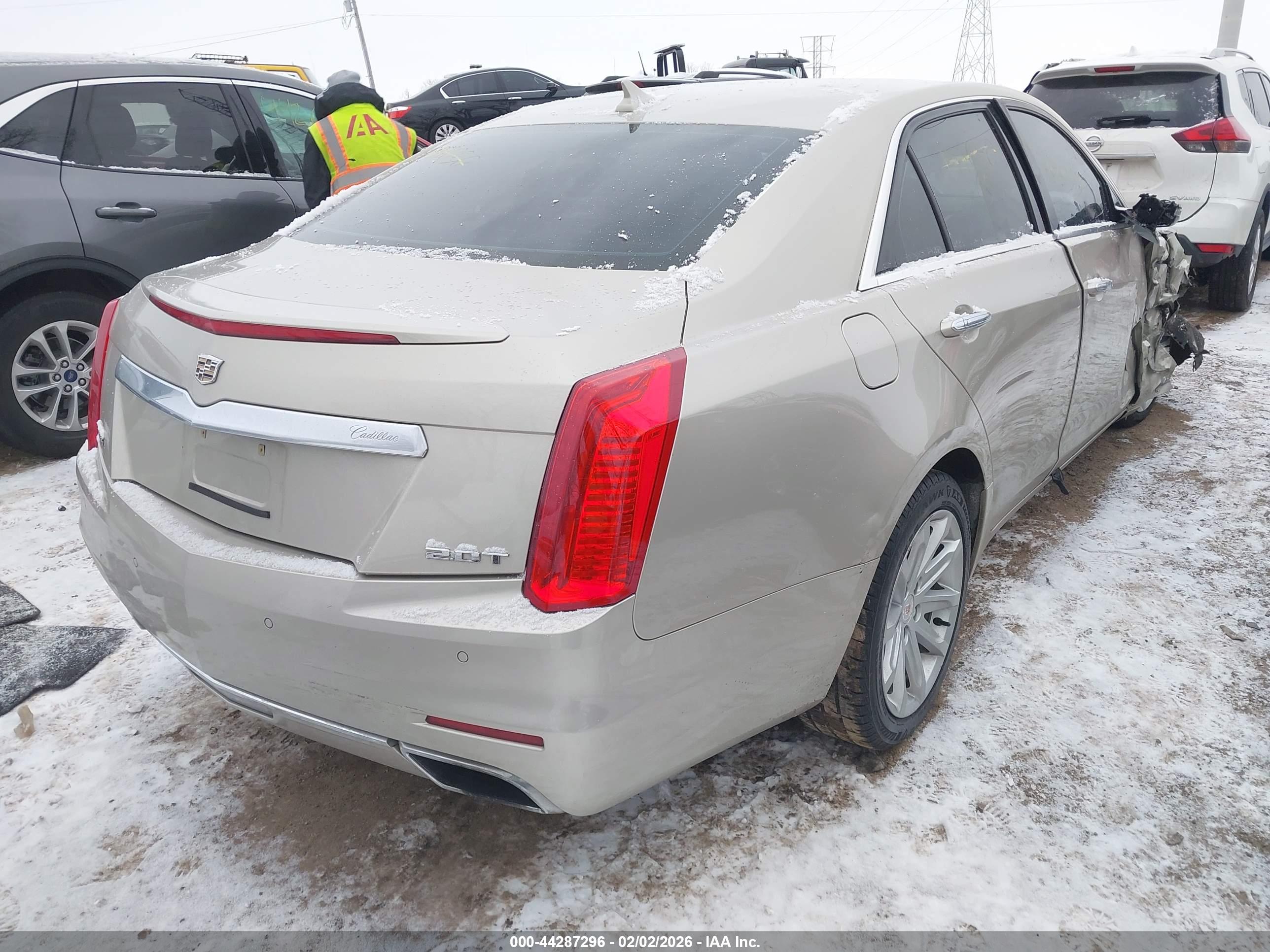 CADILLAC CTS image 4