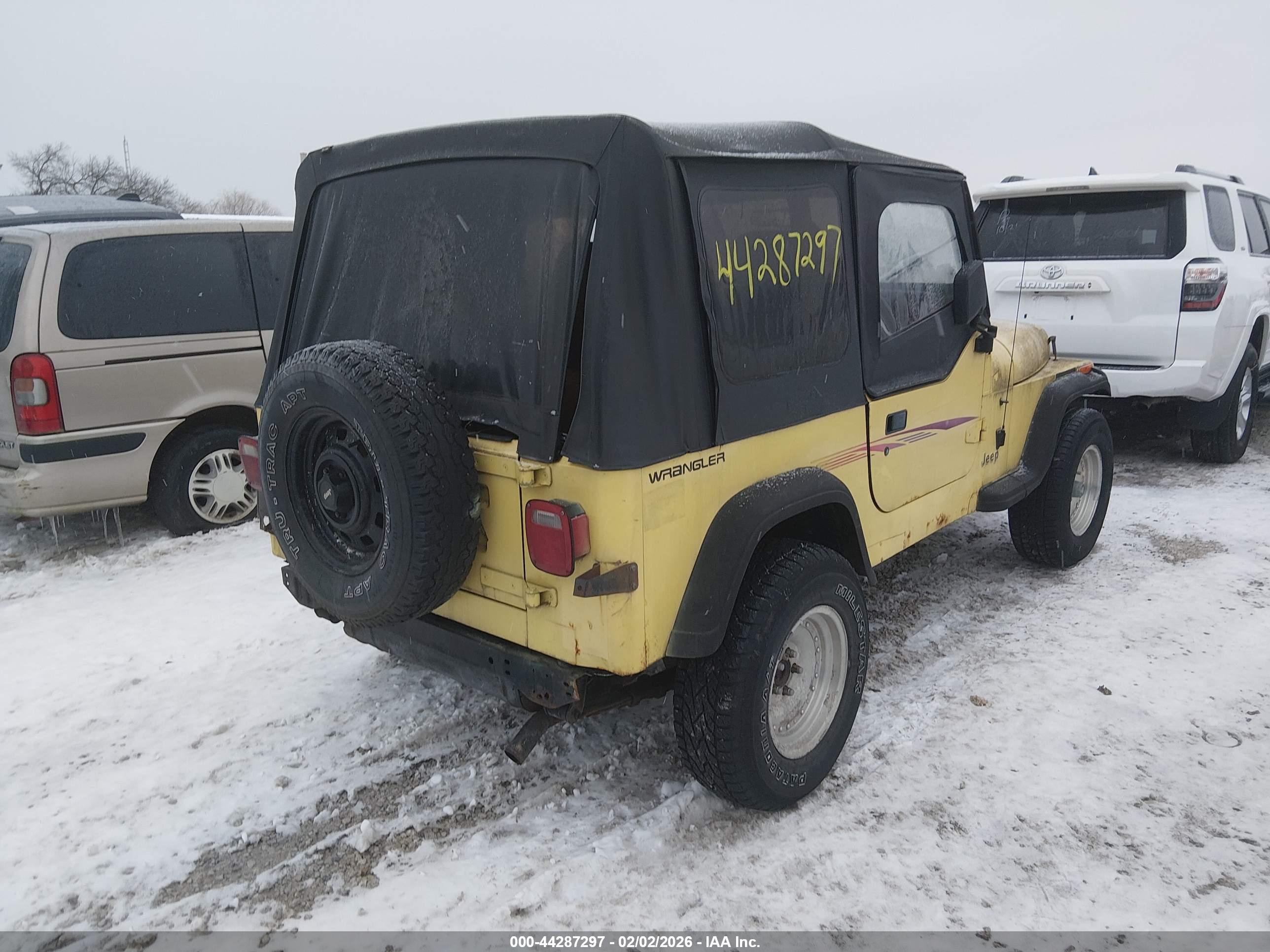 JEEP WRANGLER image 4