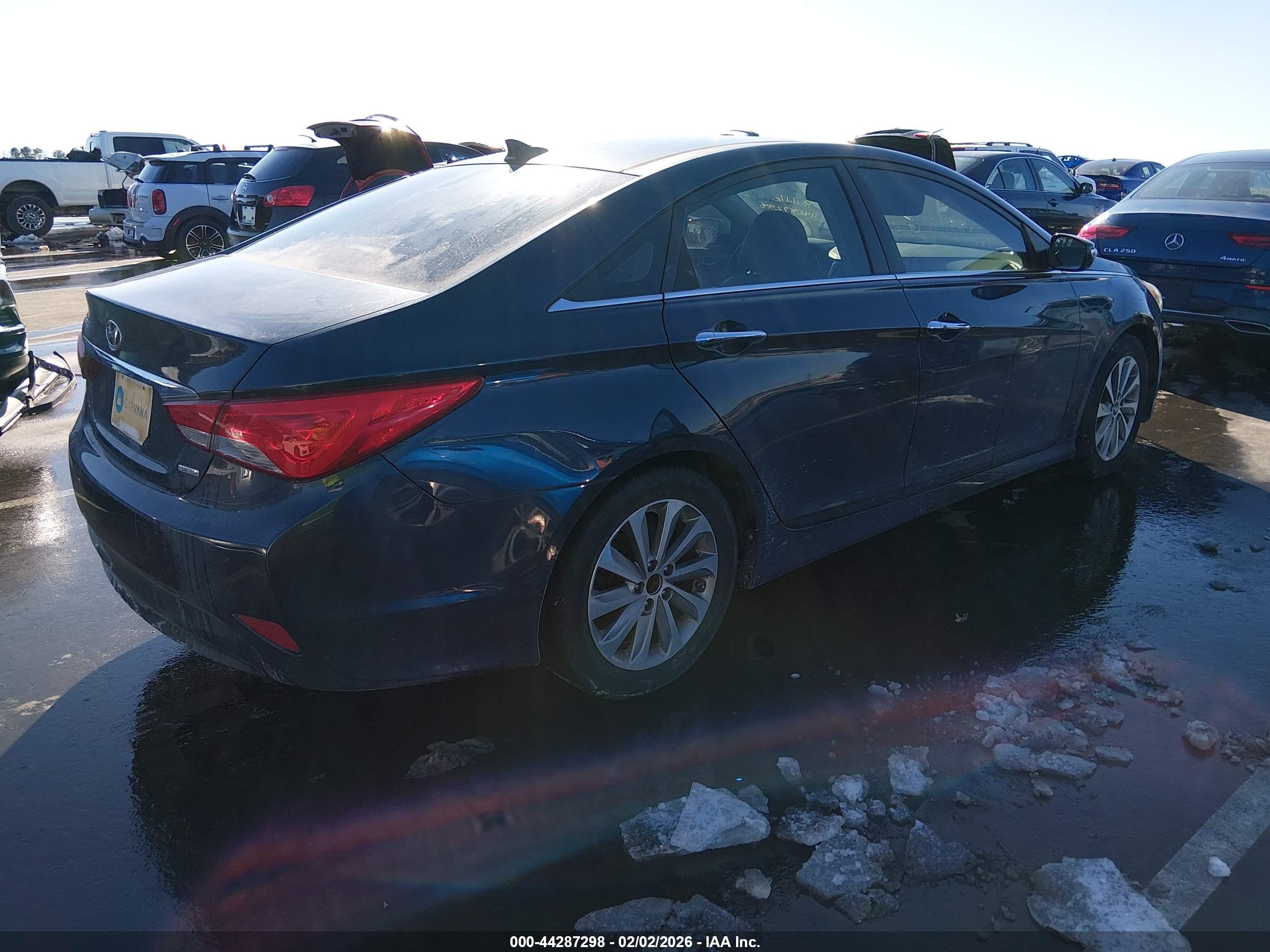 HYUNDAI SONATA image 4