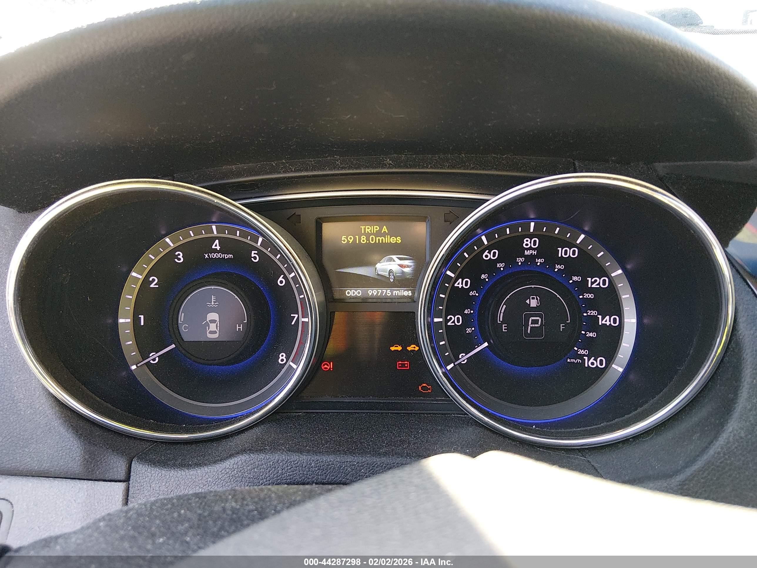 HYUNDAI SONATA image 7