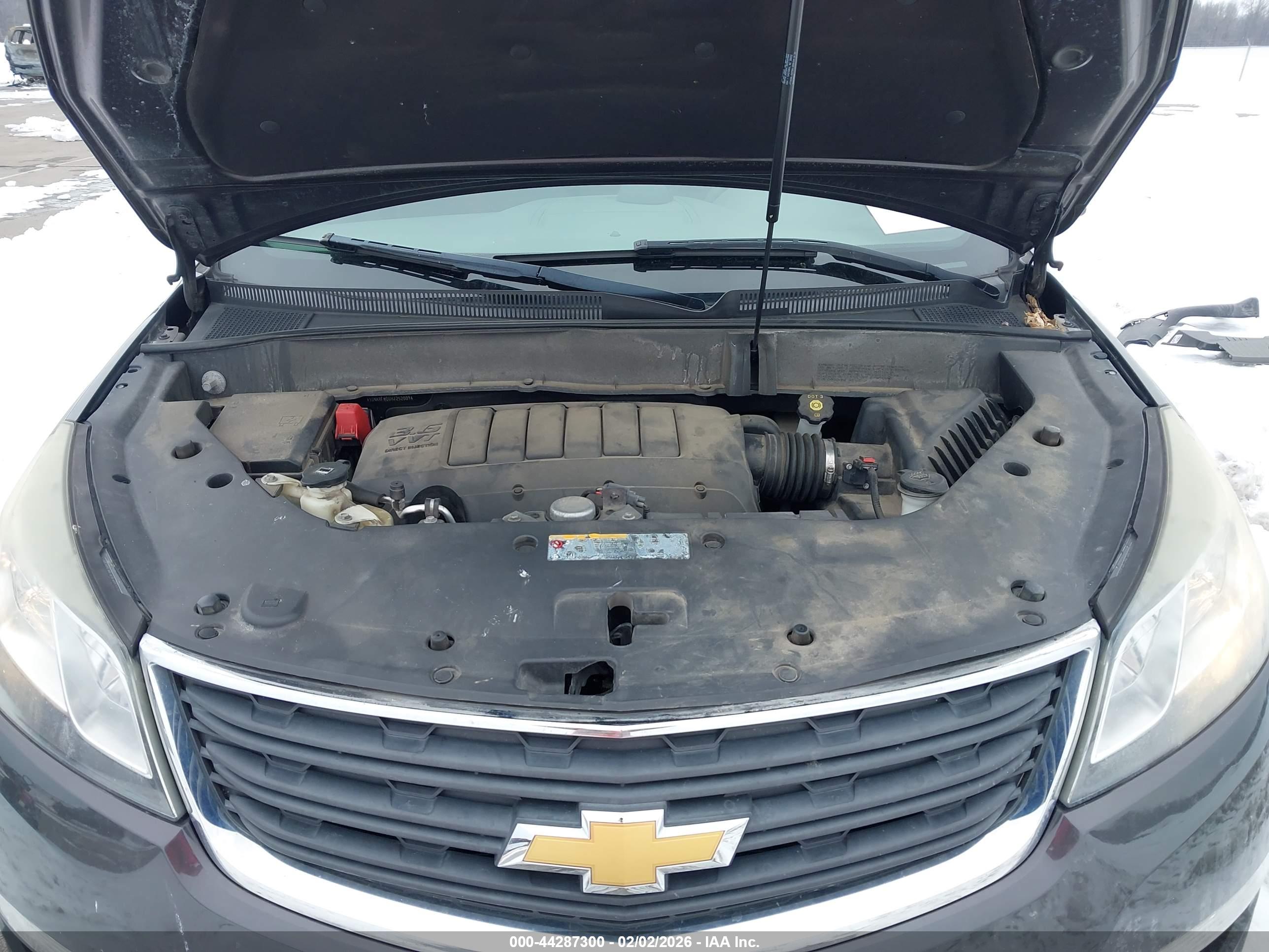 CHEVROLET TRAVERSE image 10