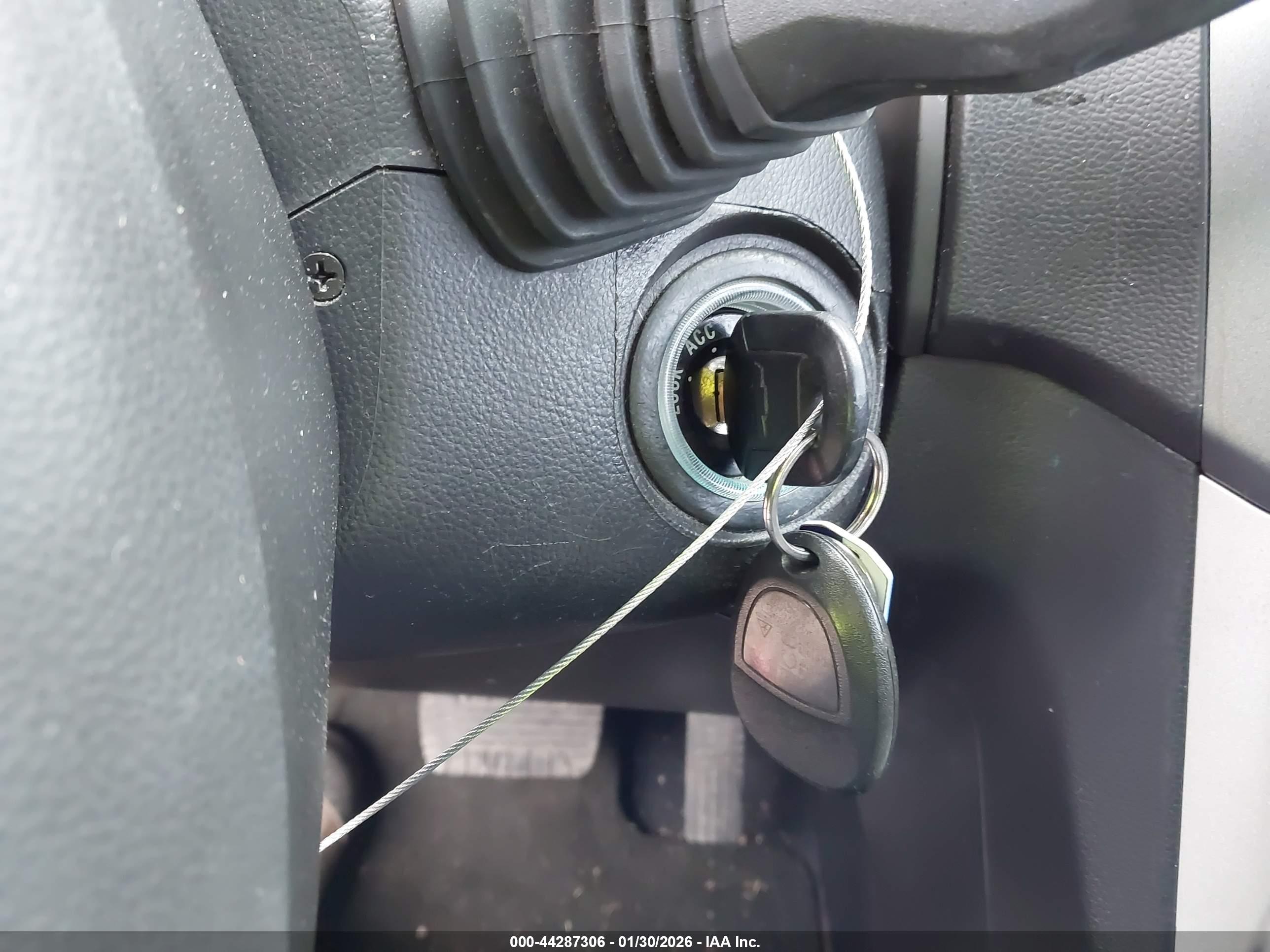 CHEVROLET CAPTIVA image 11