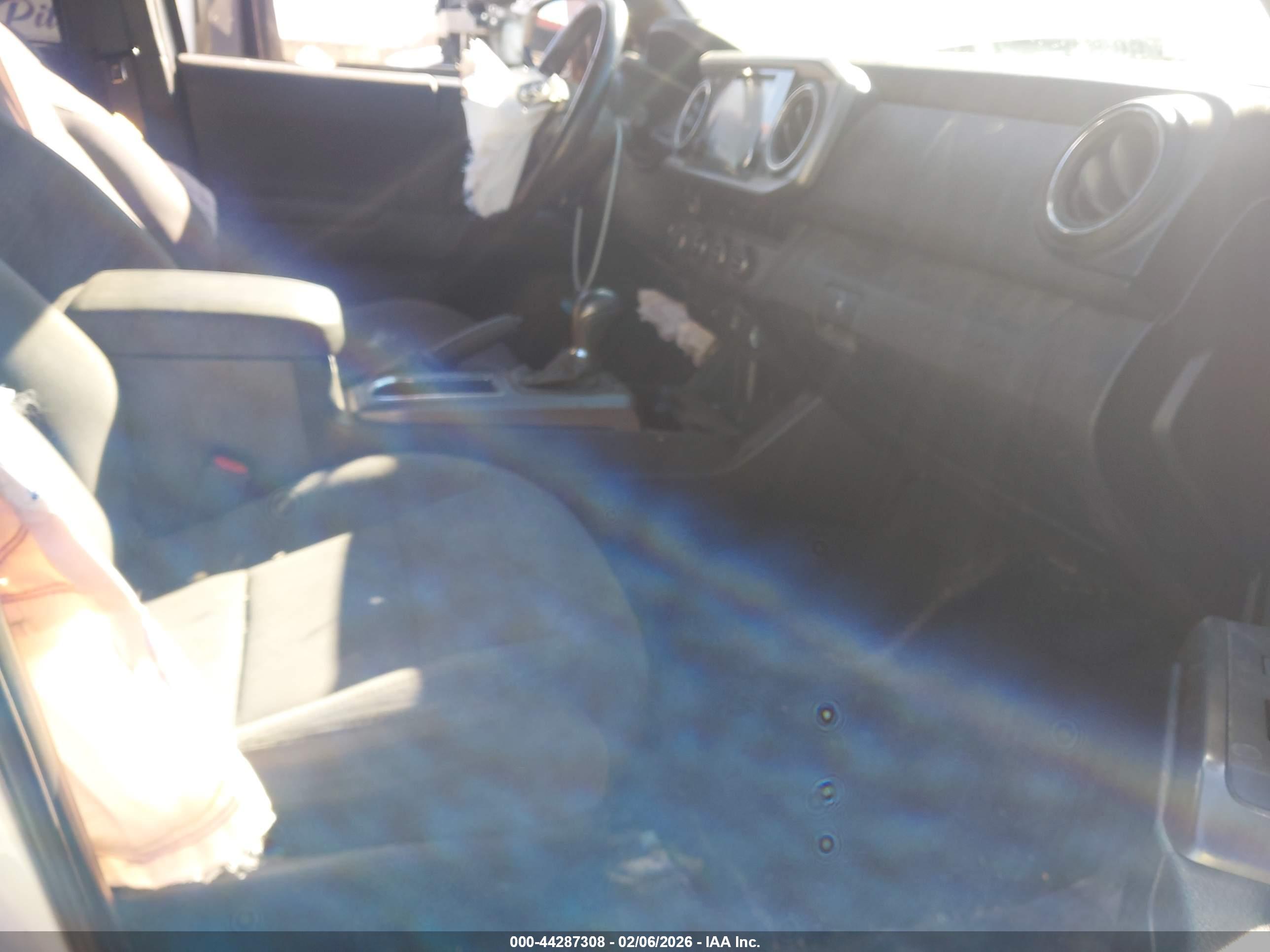 TOYOTA TACOMA image 5