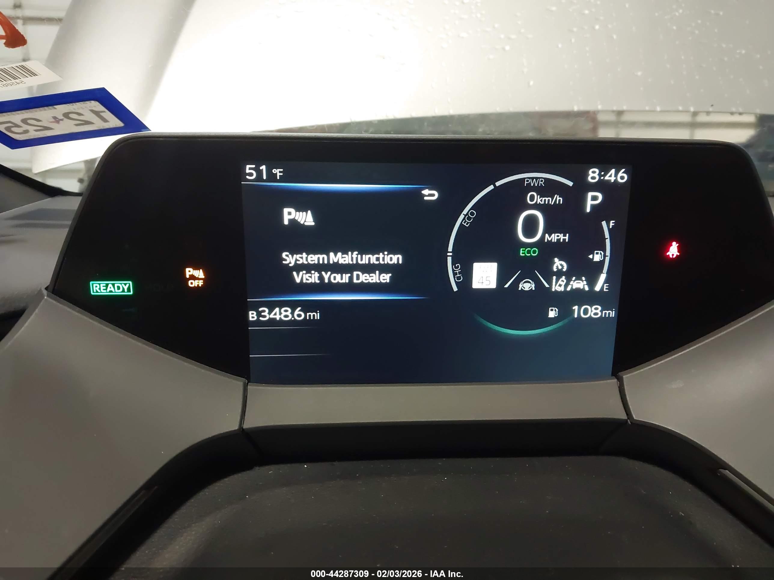 TOYOTA PRIUS image 7