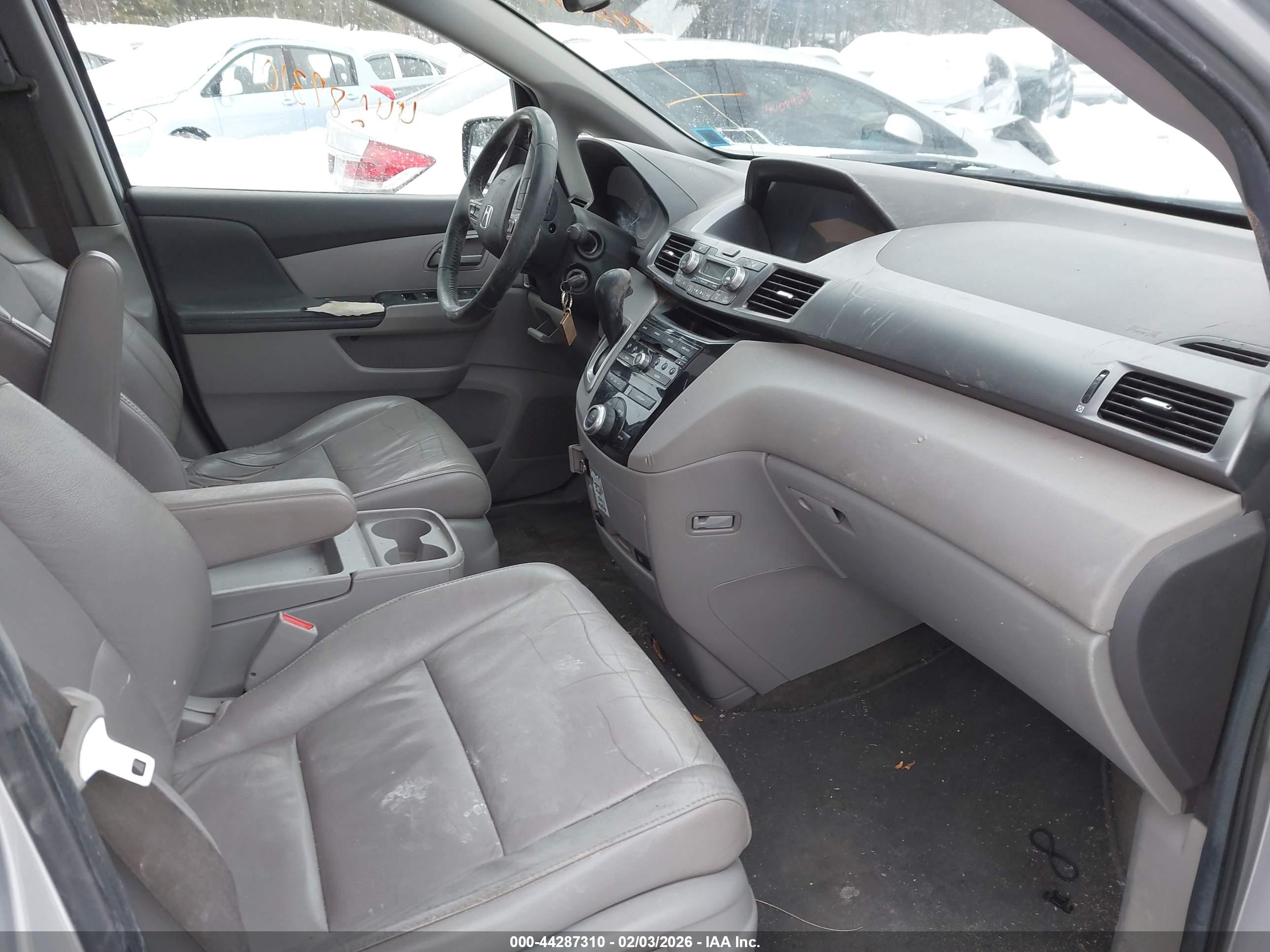 HONDA ODYSSEY image 5