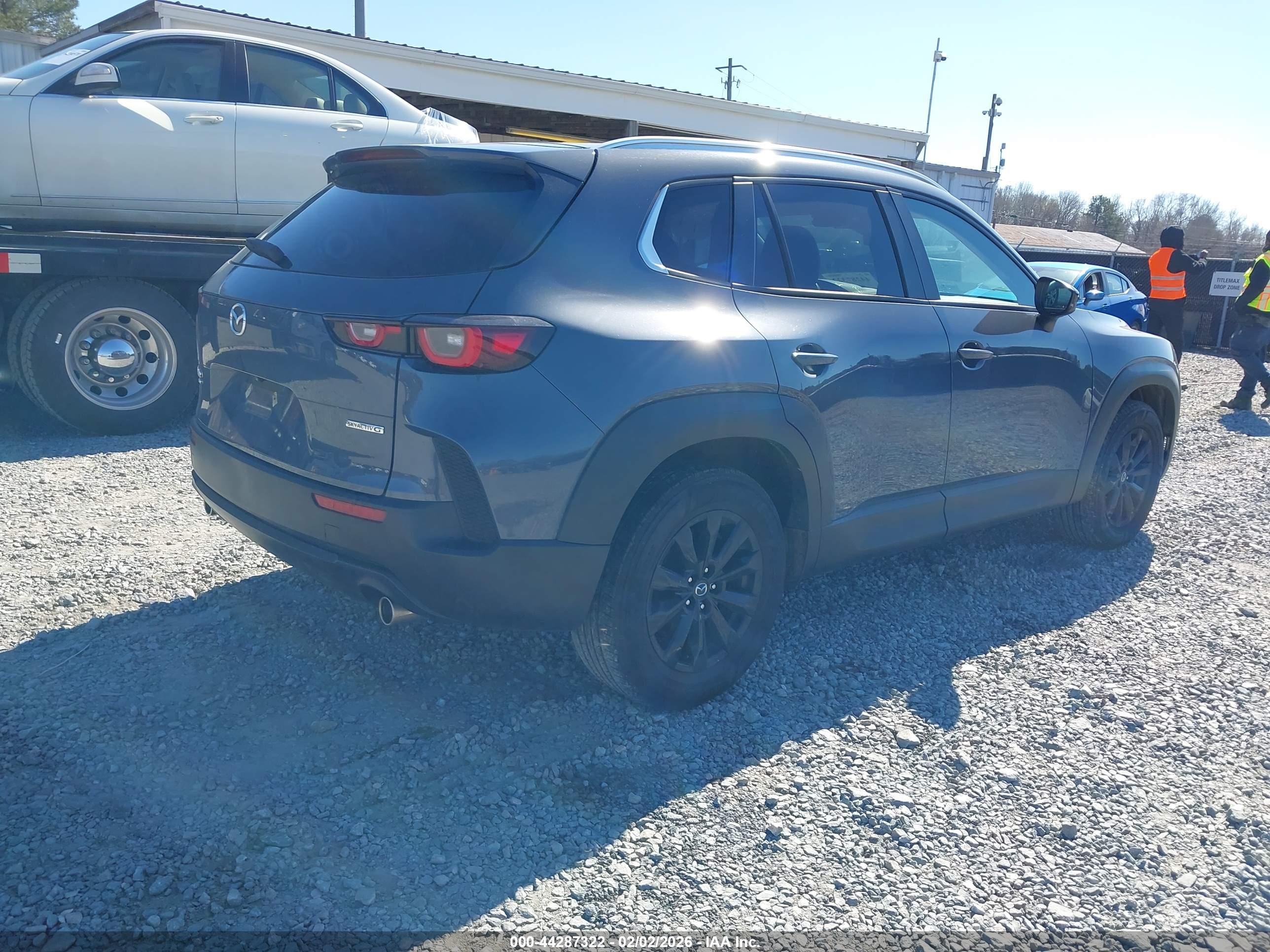 MAZDA CX-50 image 4