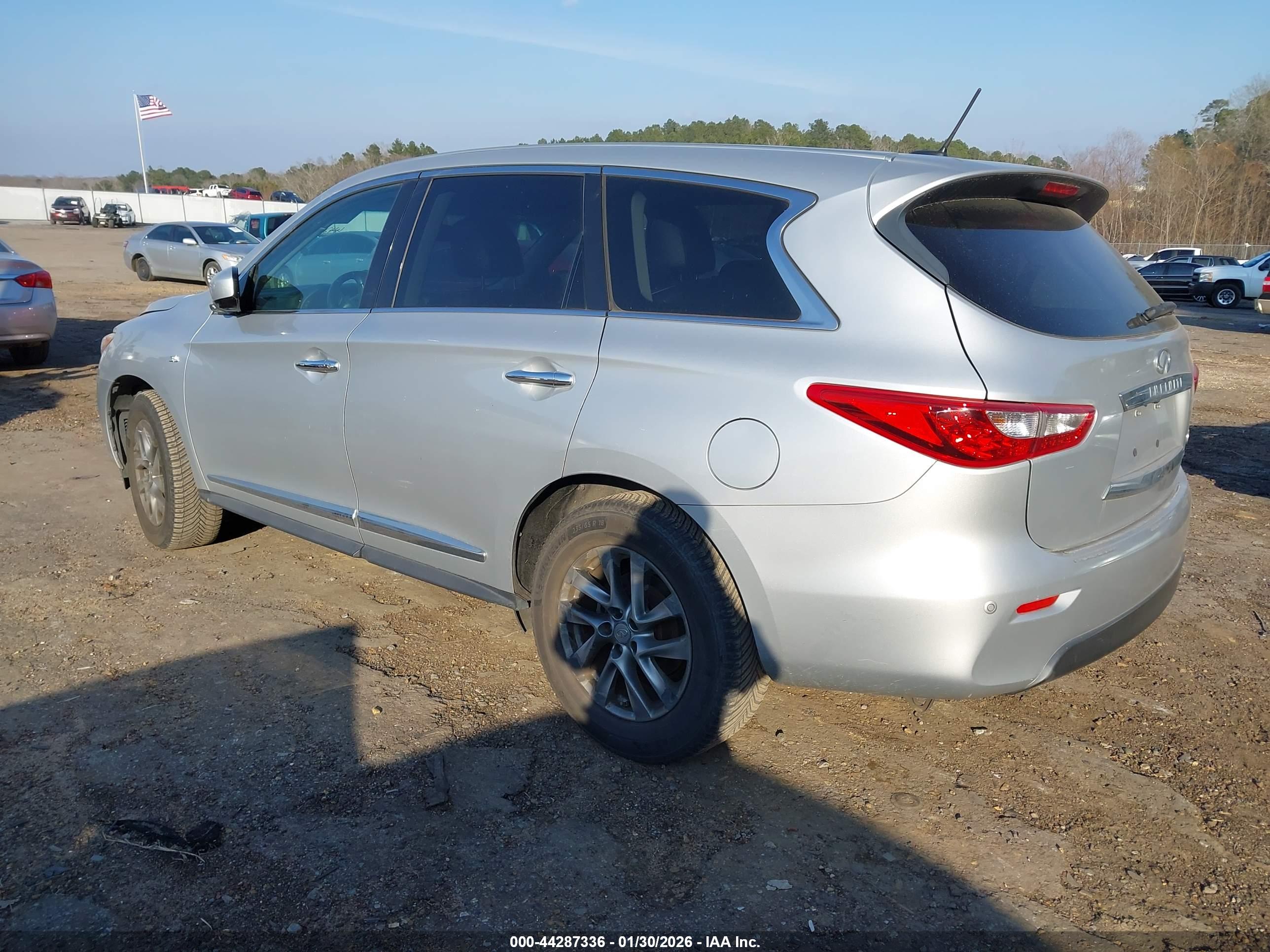 INFINITI QX60 image 3