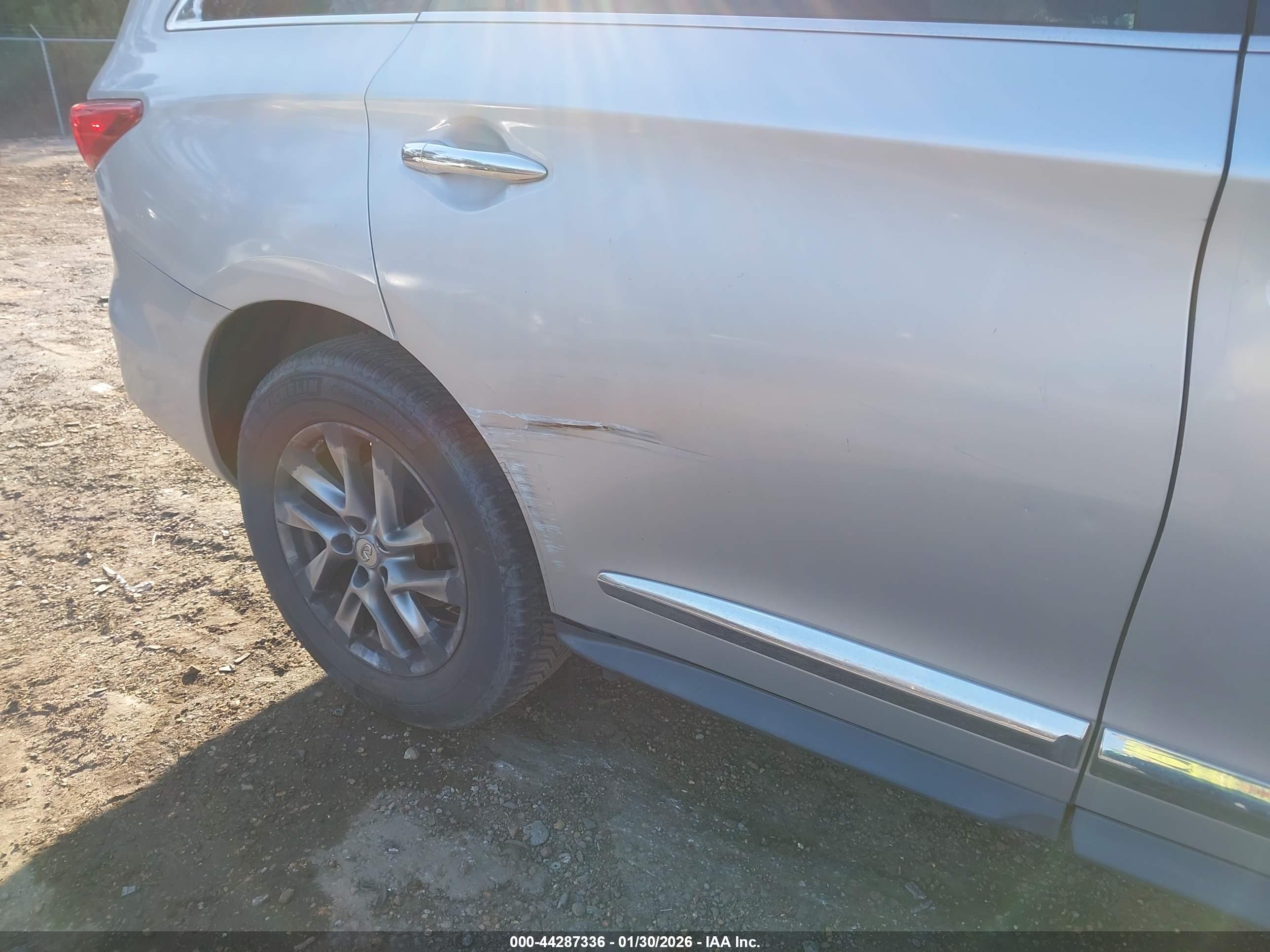 INFINITI QX60 image 6