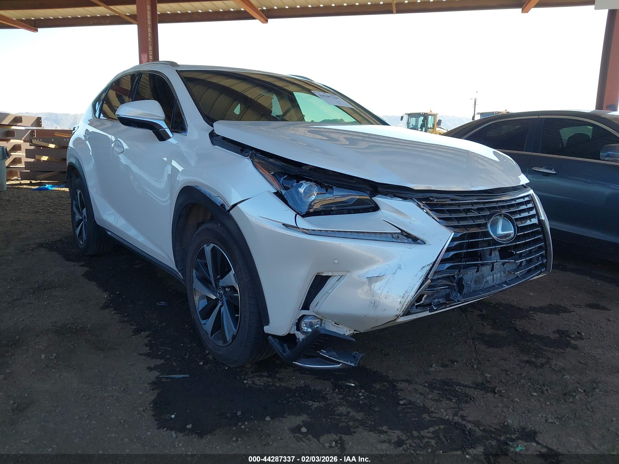 LEXUS NX image 6