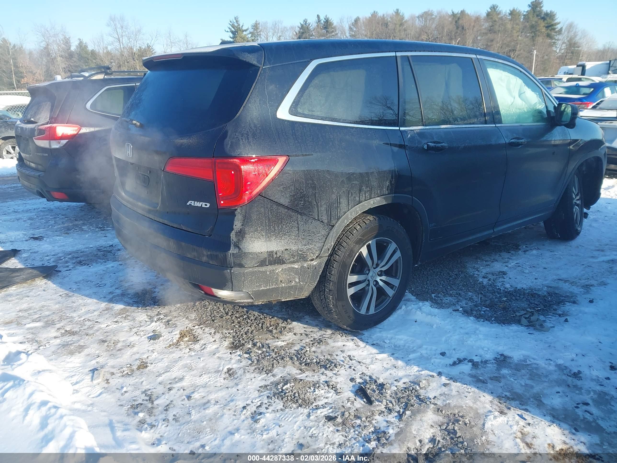 HONDA PILOT image 4