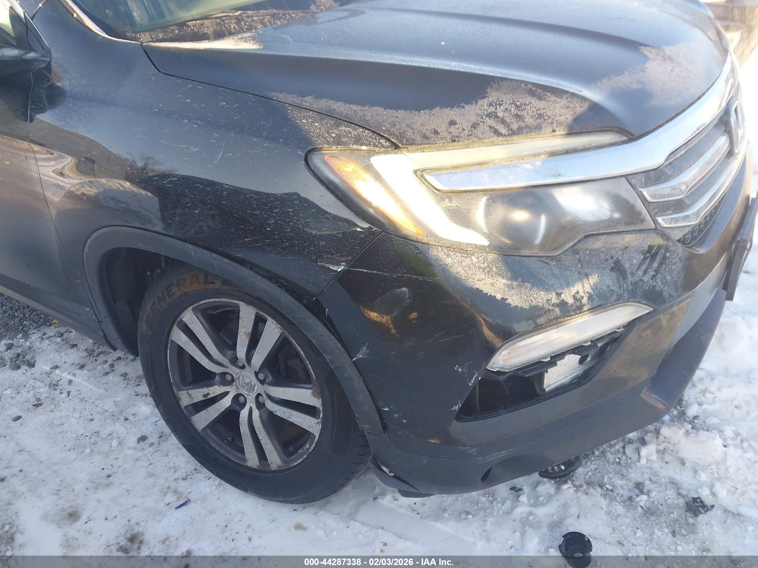 HONDA PILOT image 6