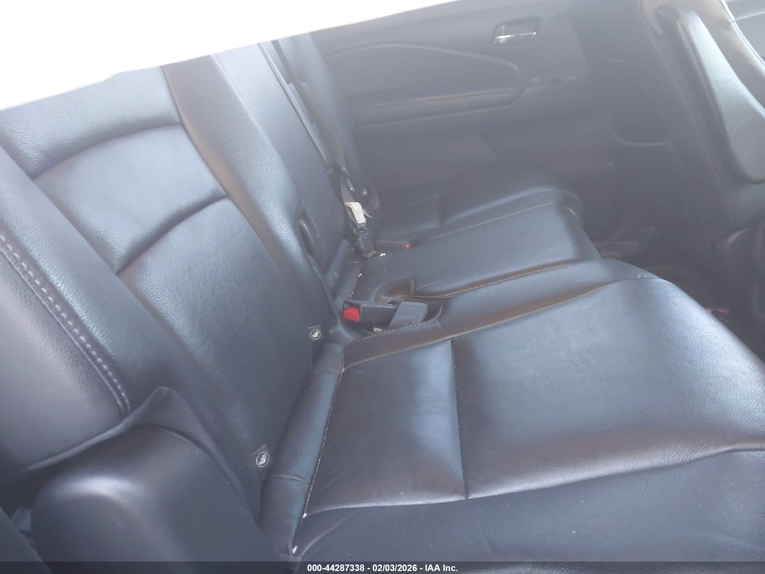 HONDA PILOT image 8