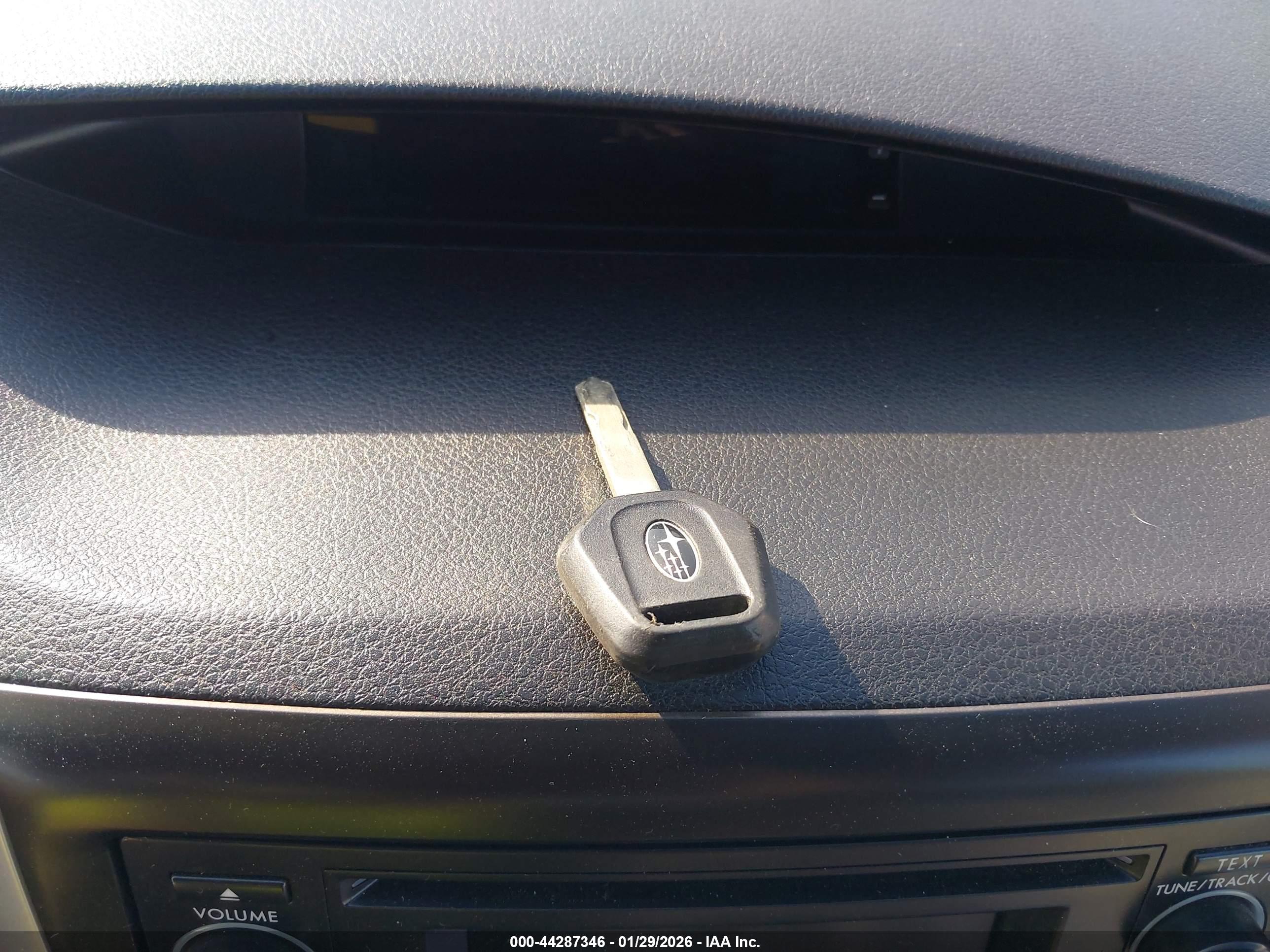 SUBARU FORESTER image 11