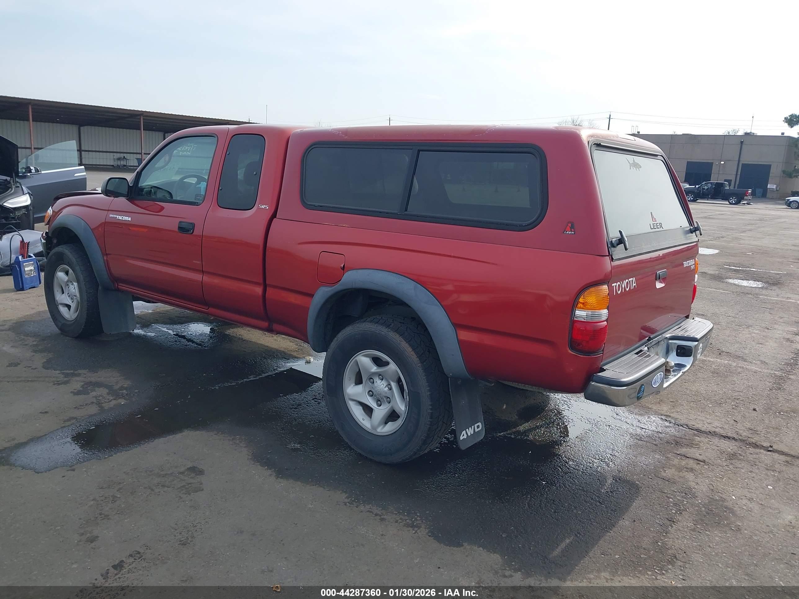 TOYOTA TACOMA image 3