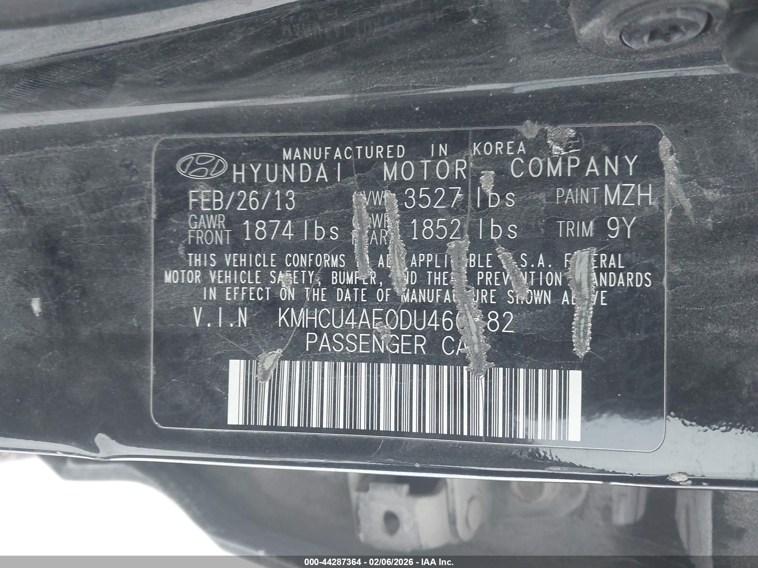 HYUNDAI ACCENT image 9