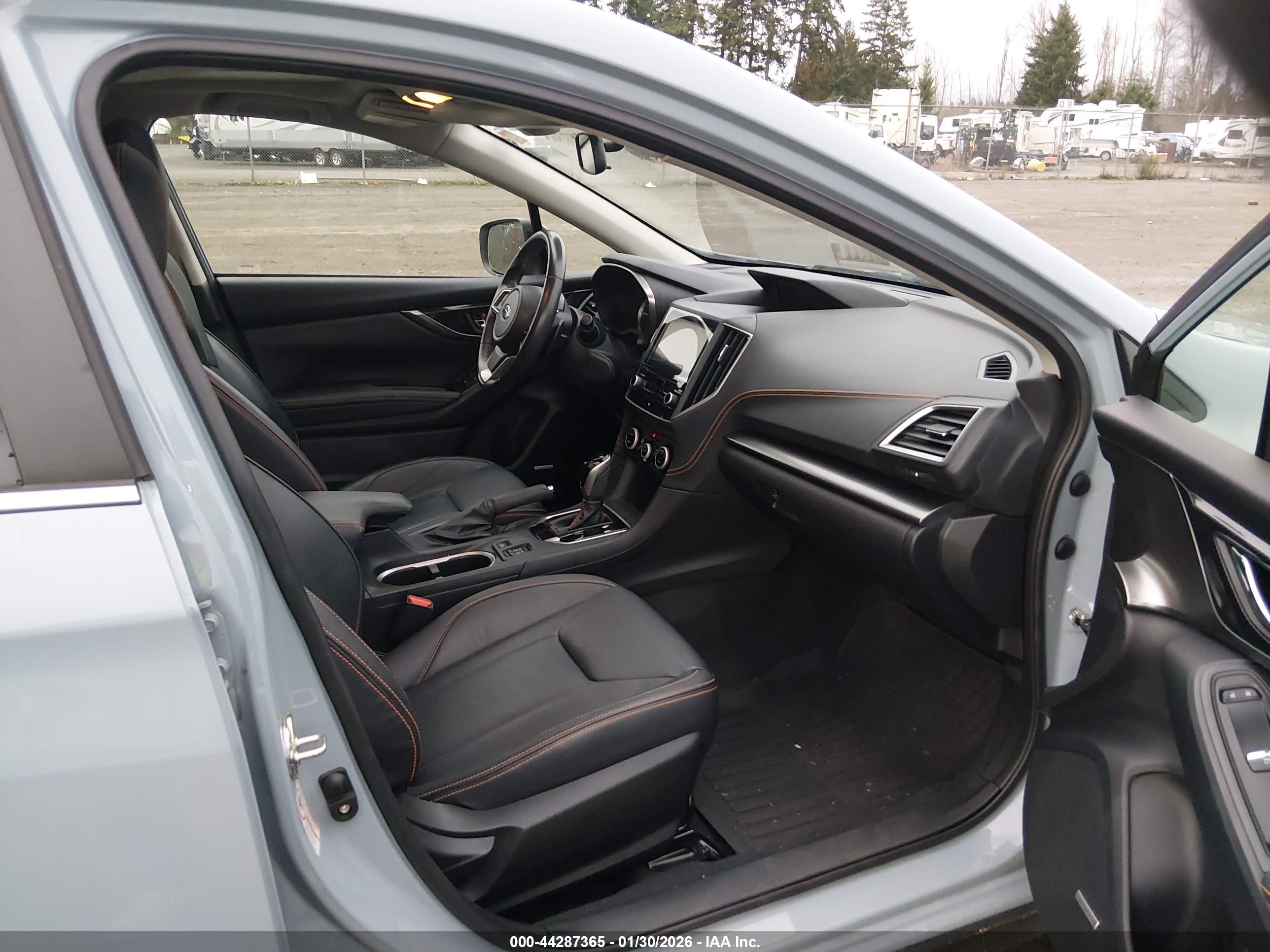 SUBARU CROSSTREK image 5