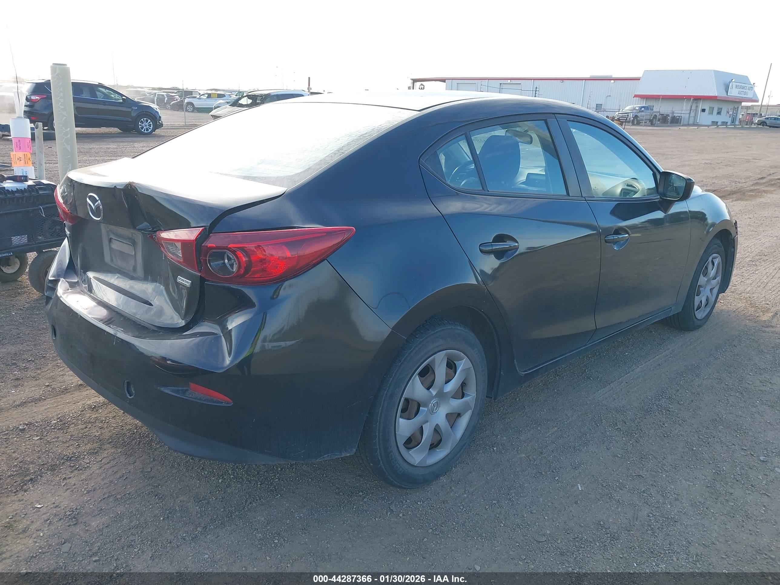 MAZDA MAZDA3 image 4