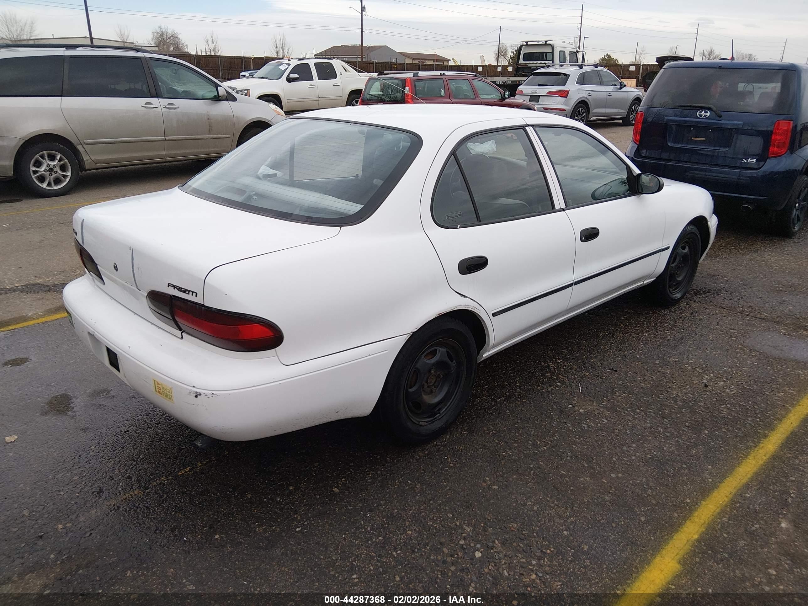 GEO PRIZM image 4