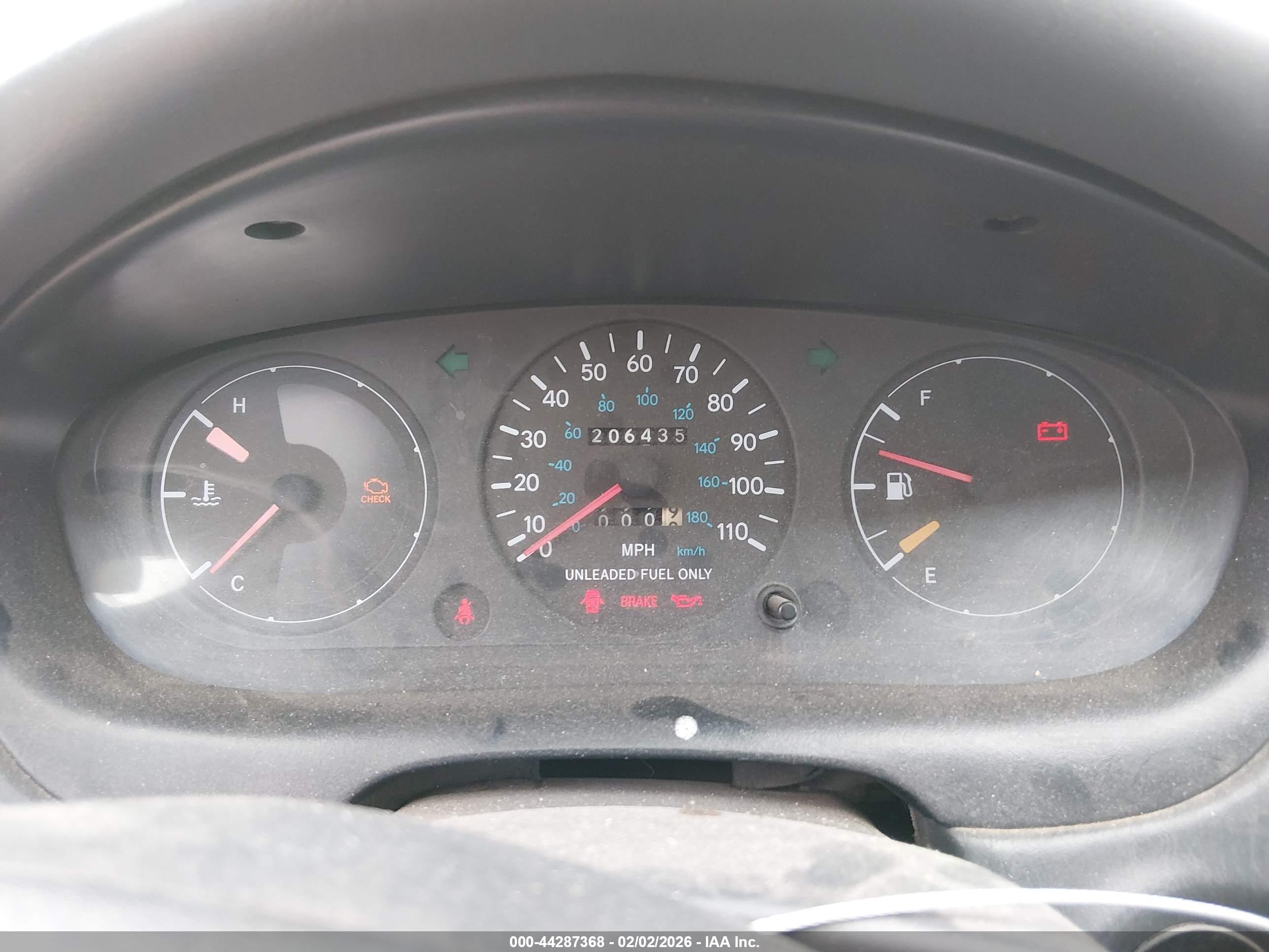 GEO PRIZM image 7