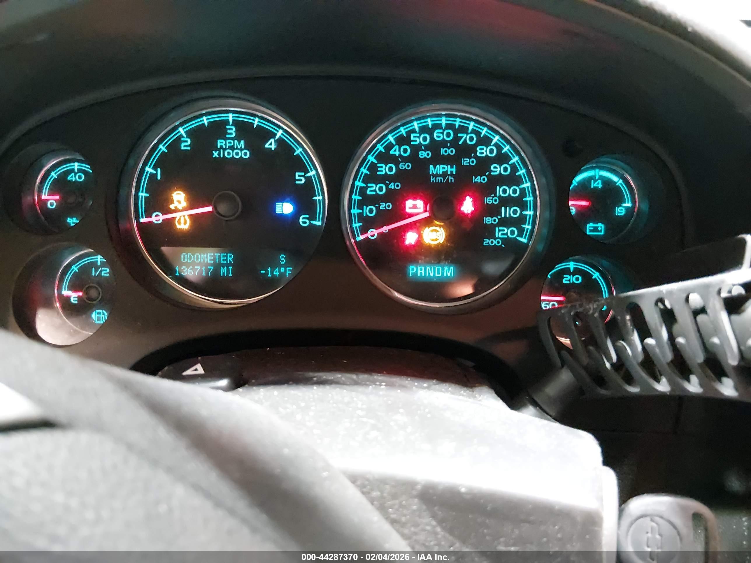 CHEVROLET TAHOE image 7