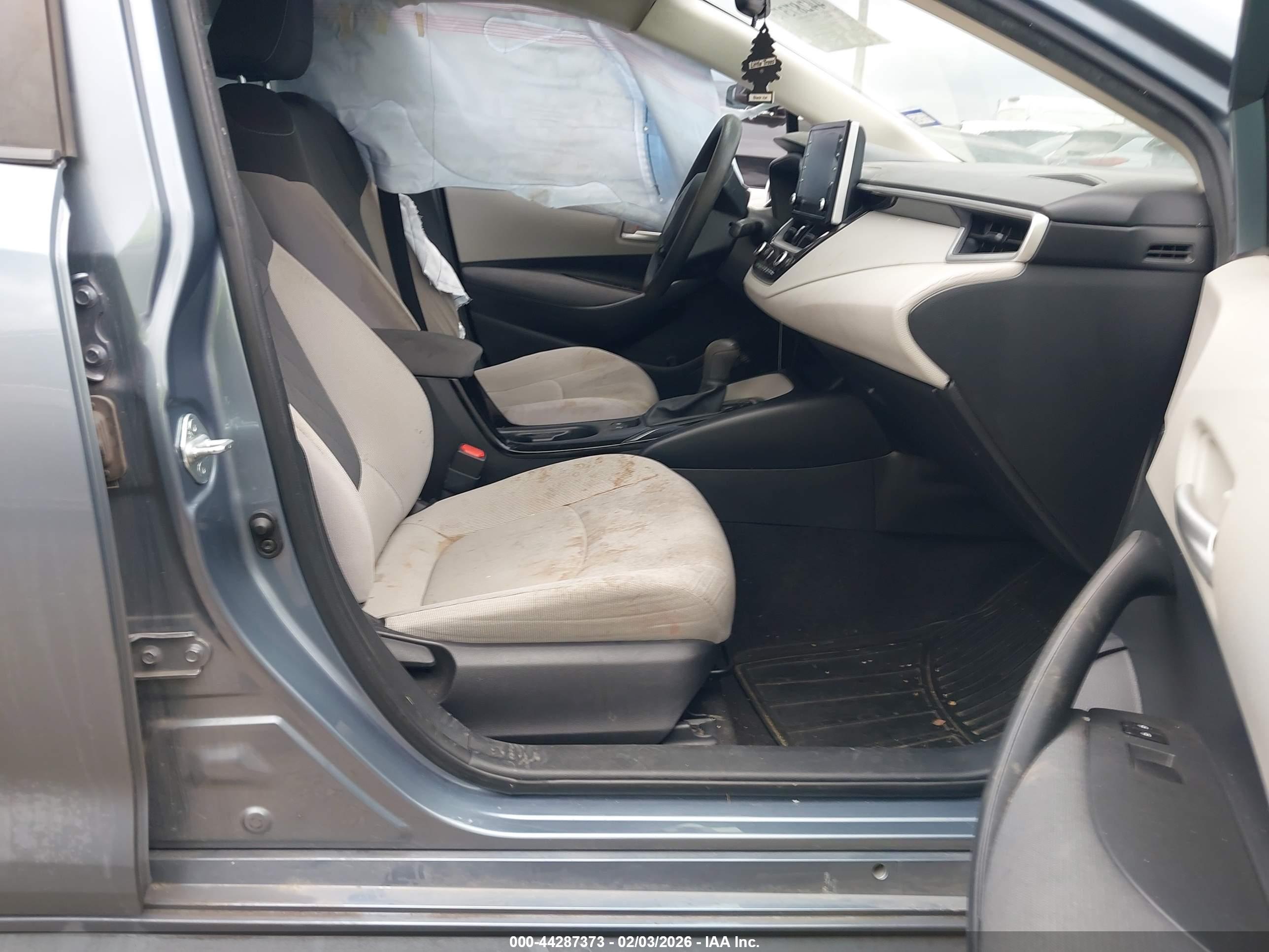 TOYOTA COROLLA image 5