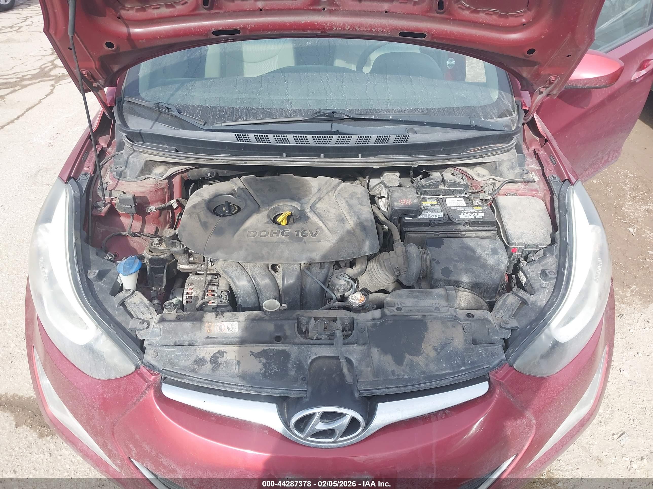 HYUNDAI ELANTRA image 10