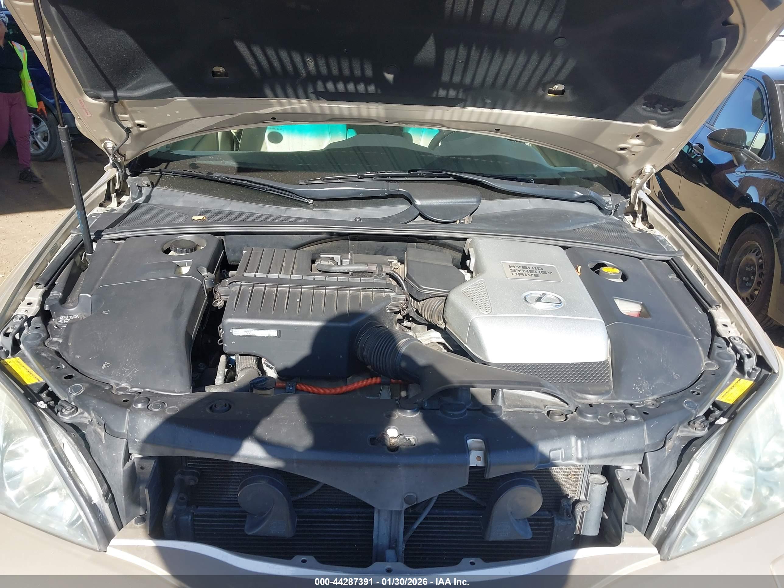LEXUS RX image 10