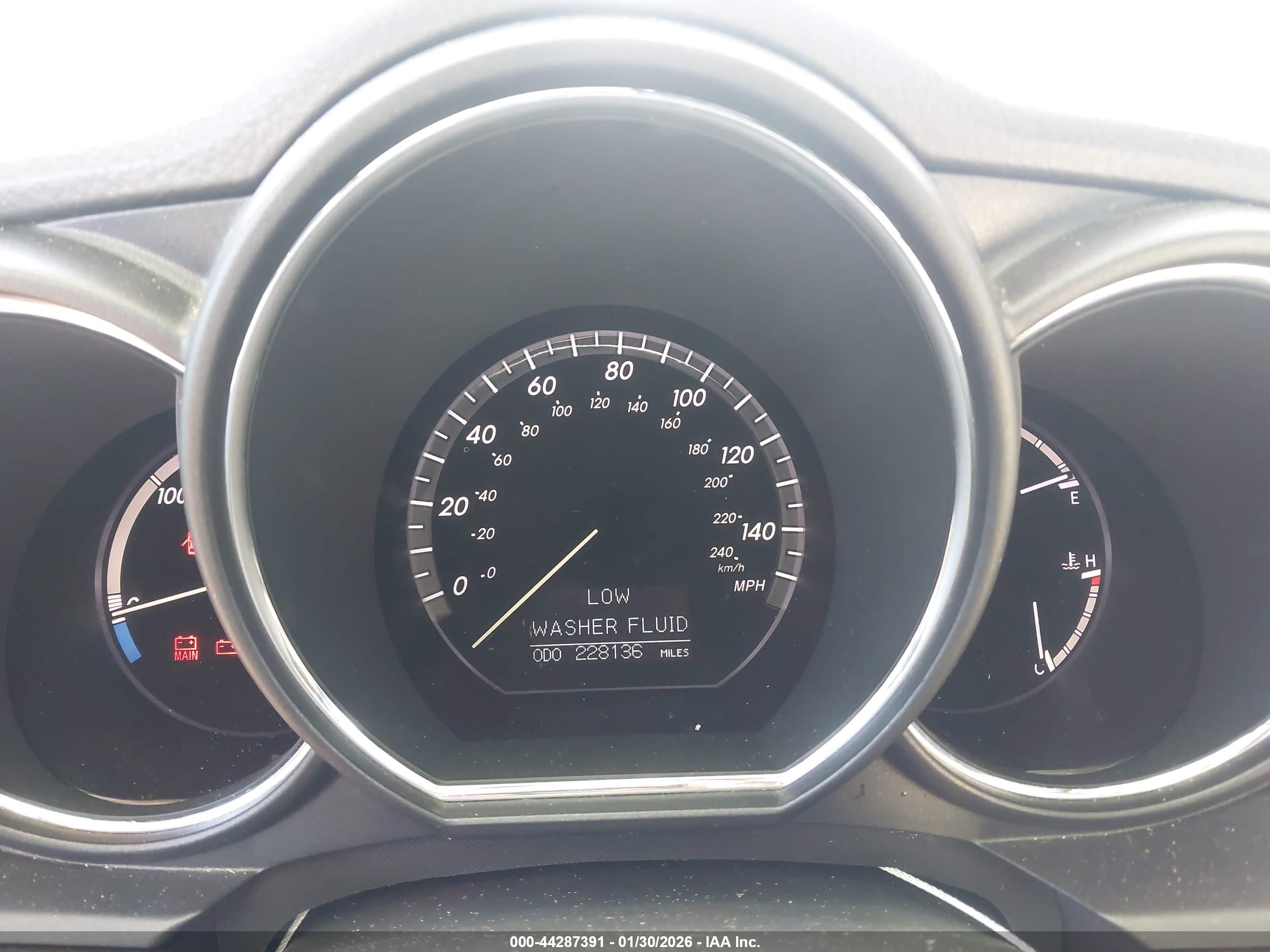 LEXUS RX image 7