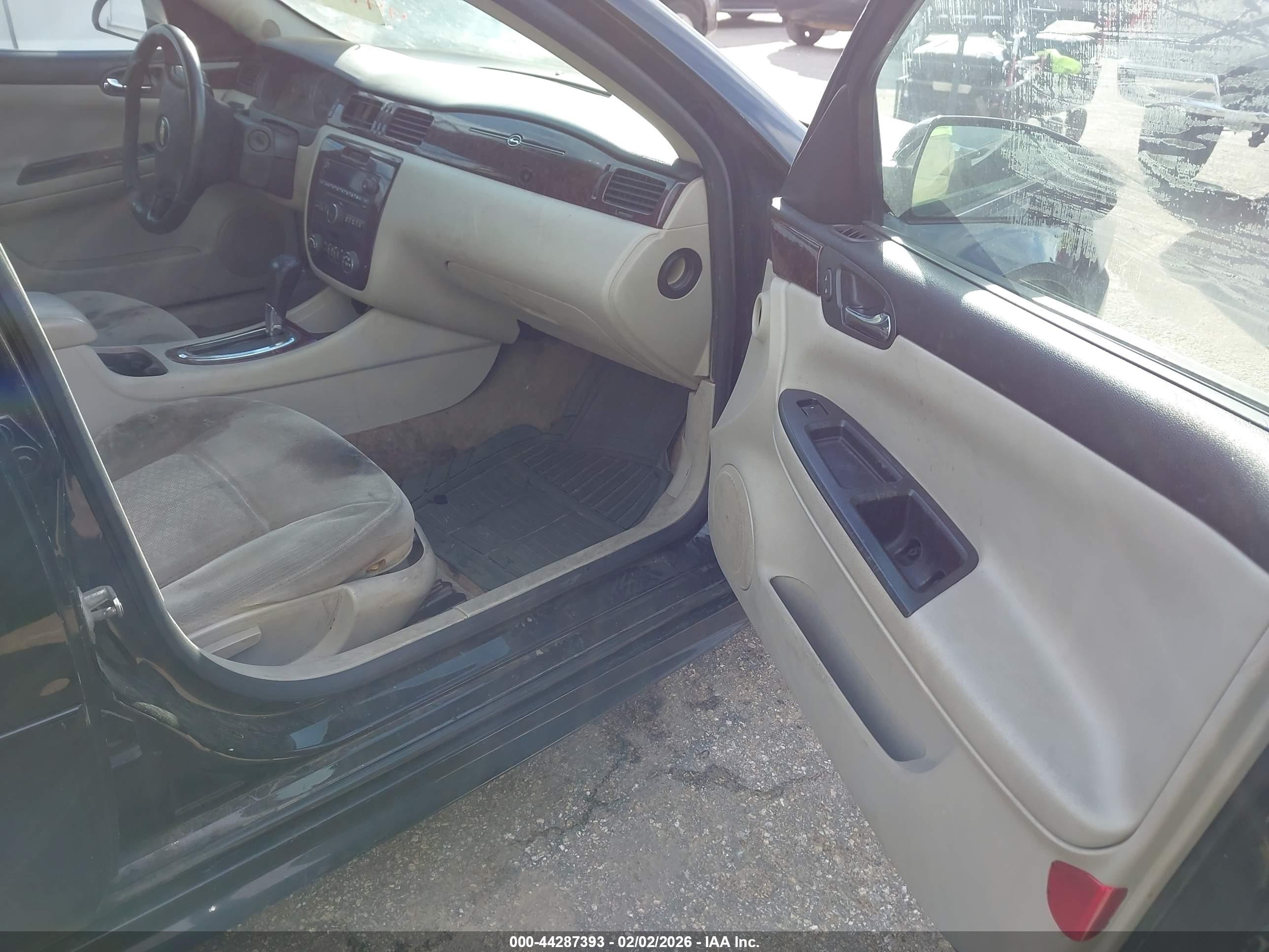 CHEVROLET IMPALA image 5