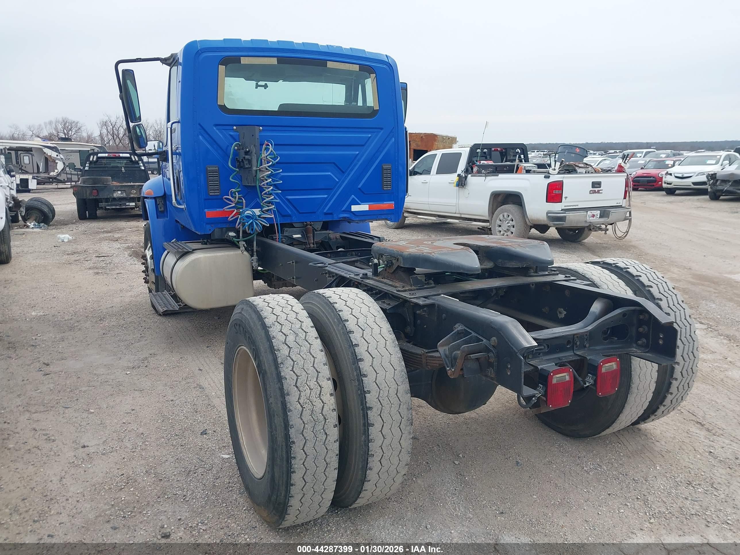 INTERNATIONAL 4000 image 3