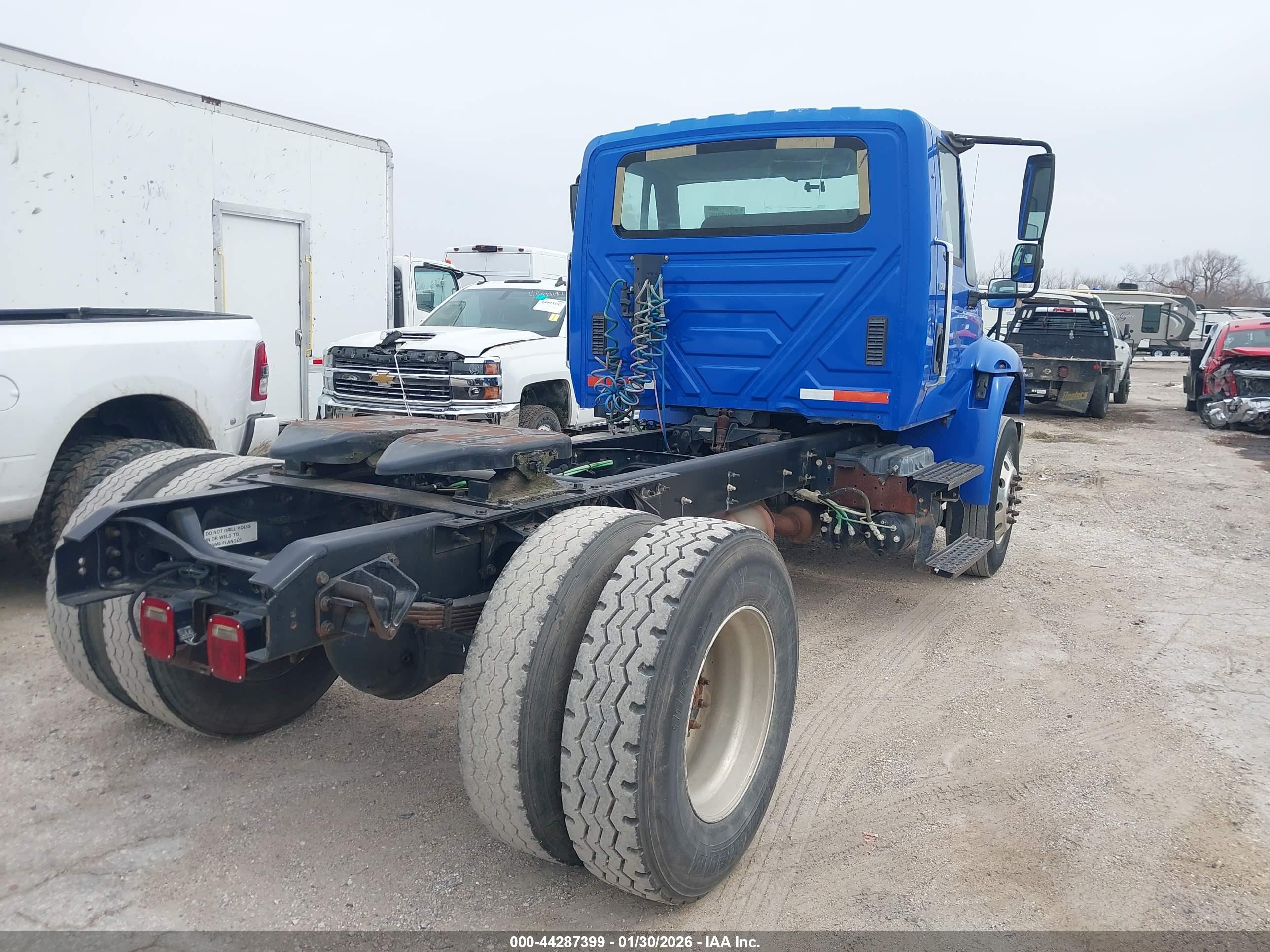 INTERNATIONAL 4000 image 4