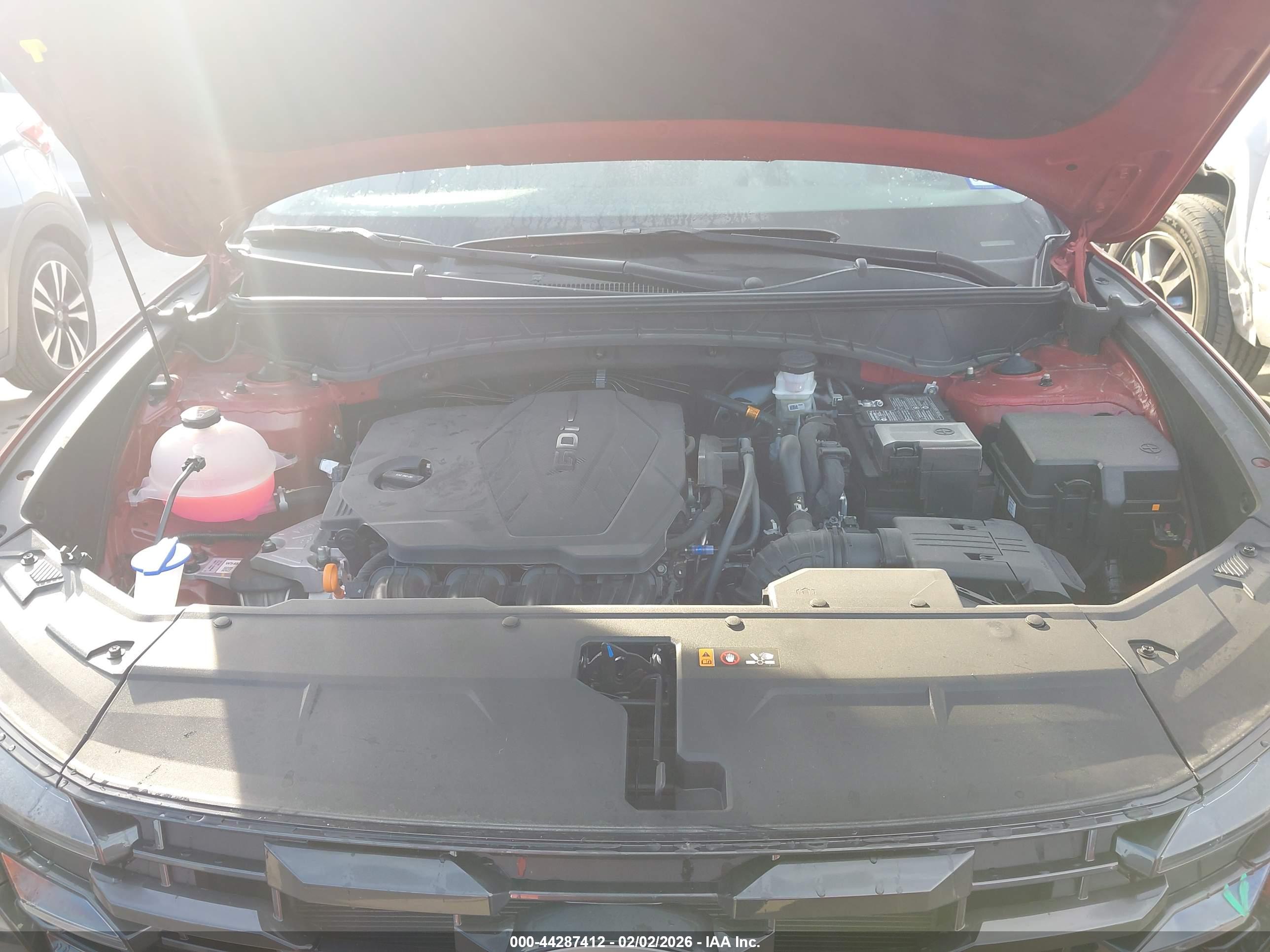 HYUNDAI TUCSON image 10