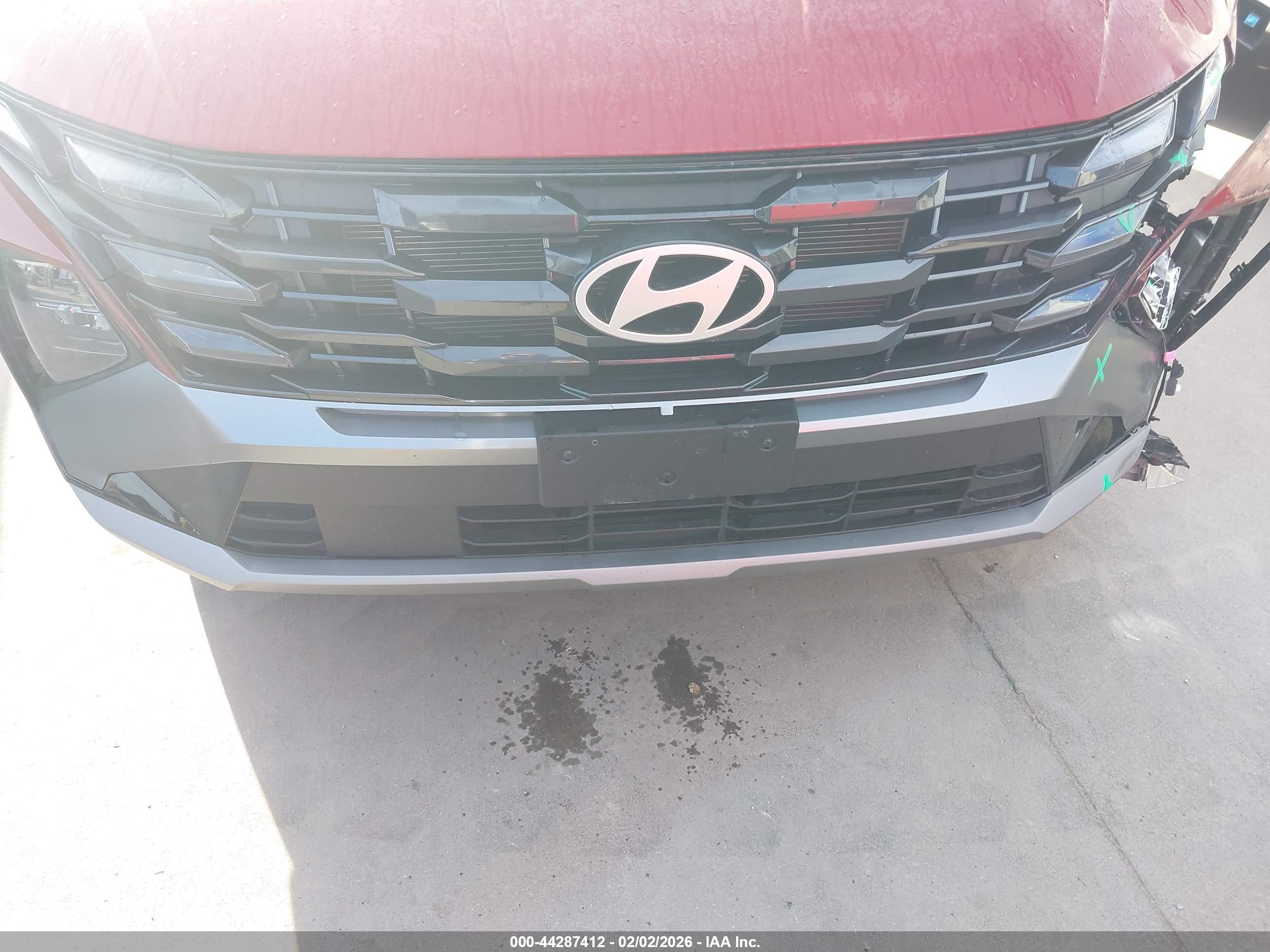 HYUNDAI TUCSON image 6