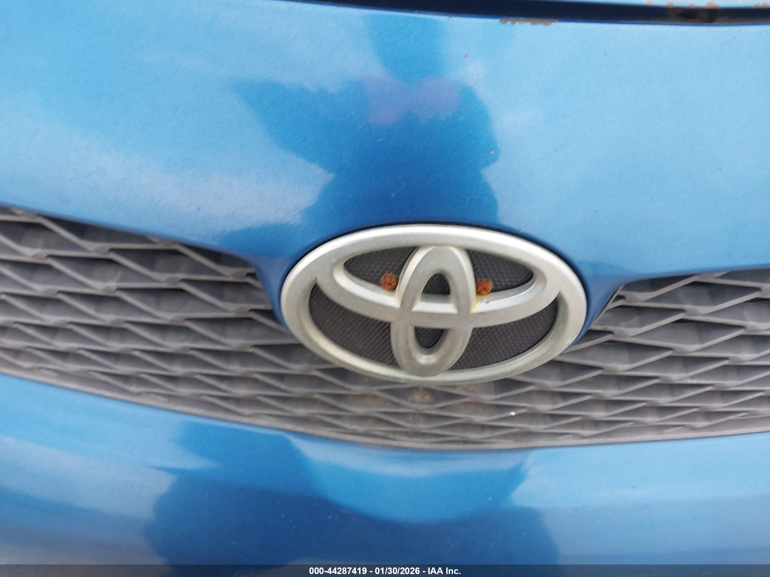 TOYOTA COROLLA image 6