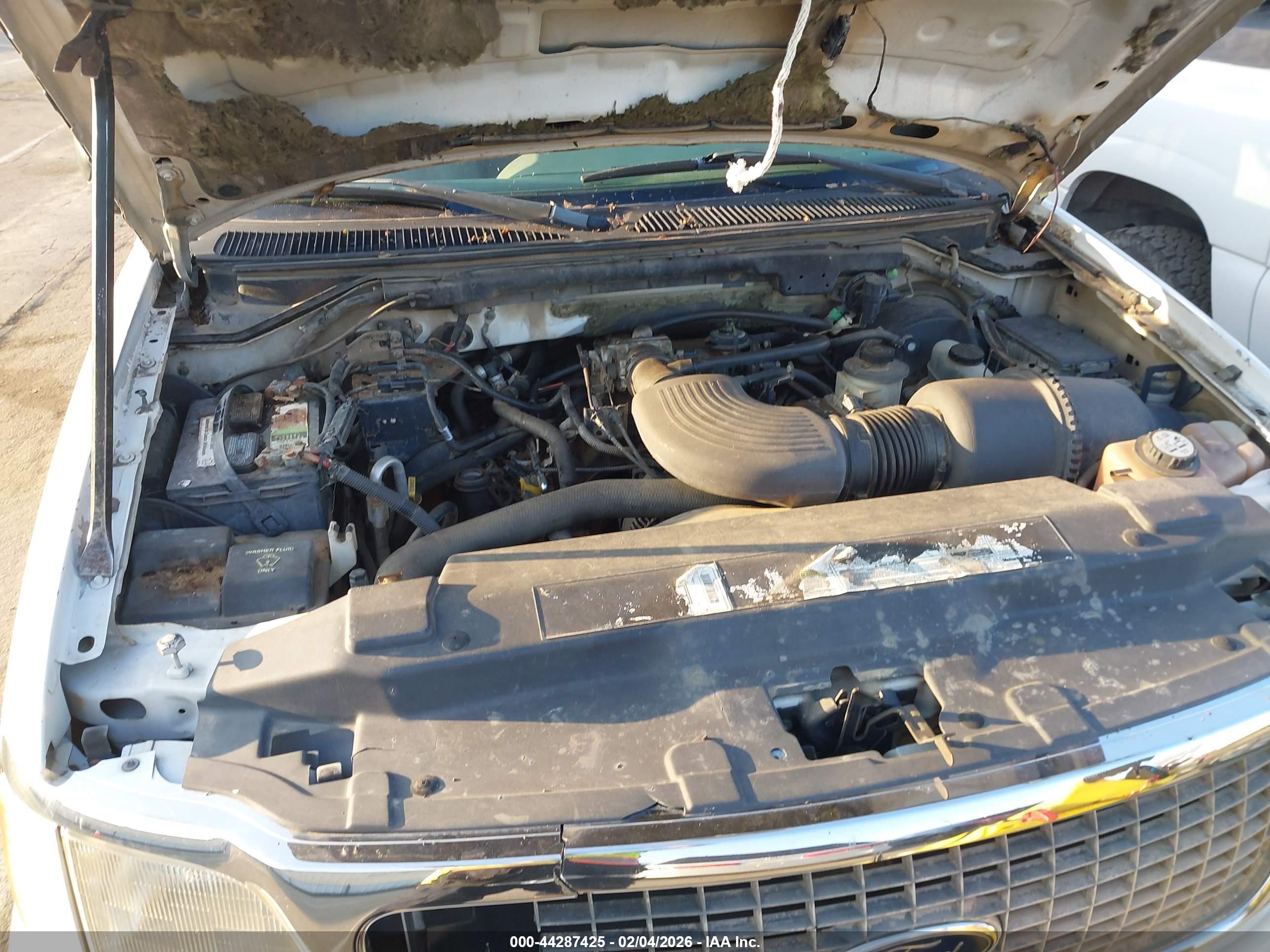 FORD EXPEDITION image 10