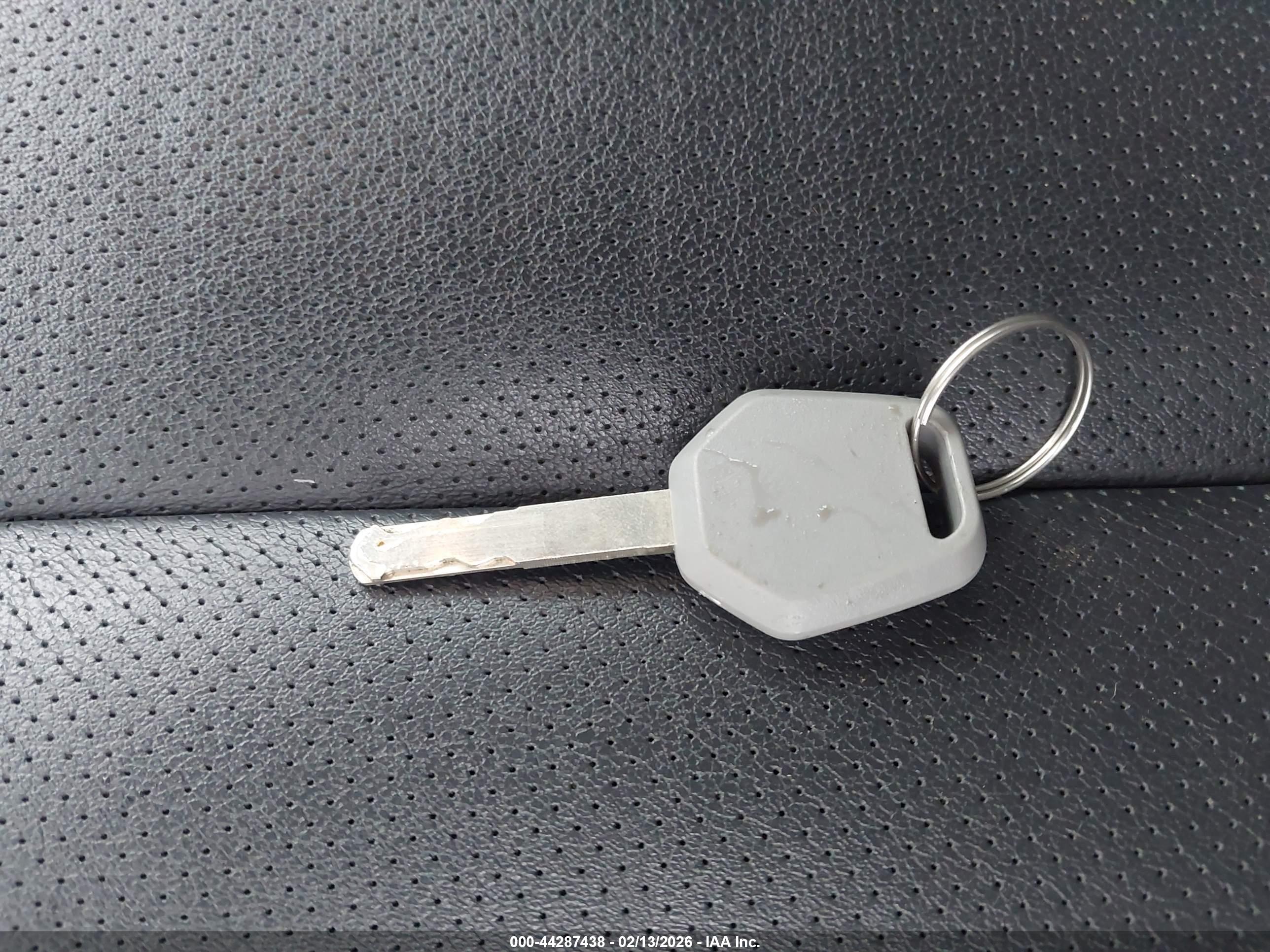 SUBARU OUTBACK image 11
