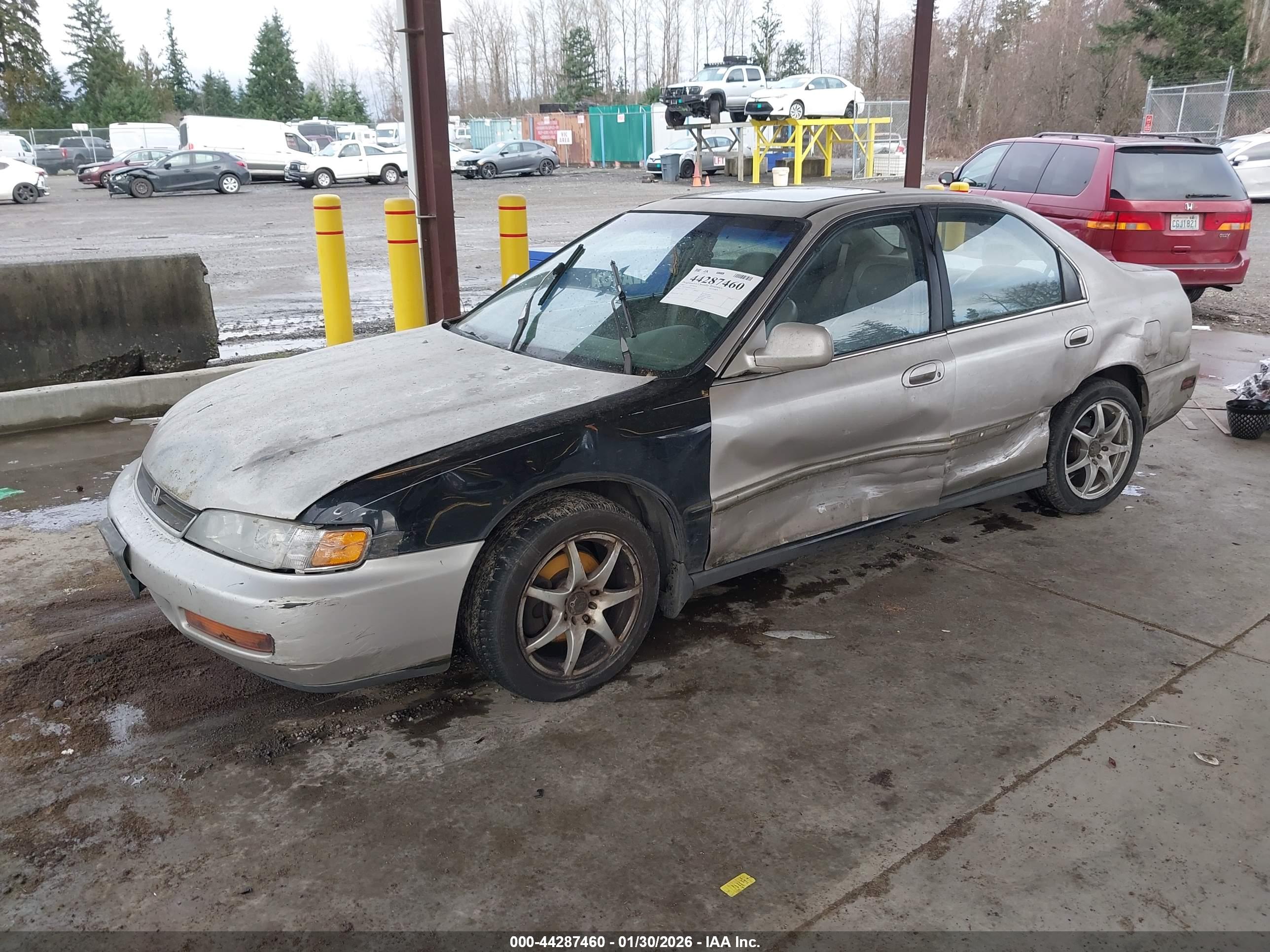 HONDA ACCORD image 2